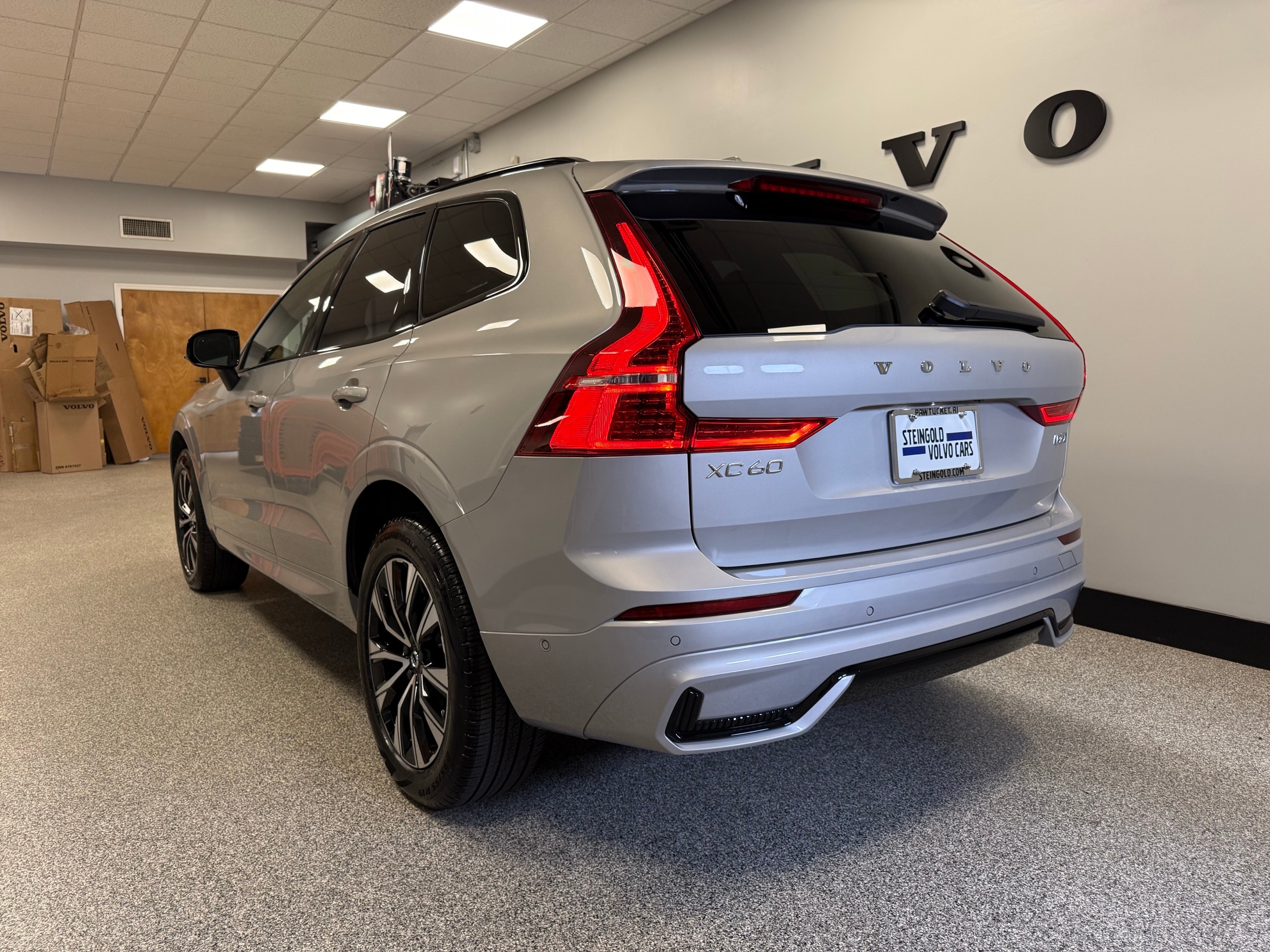 used 2025 Volvo XC60 car, priced at $46,200