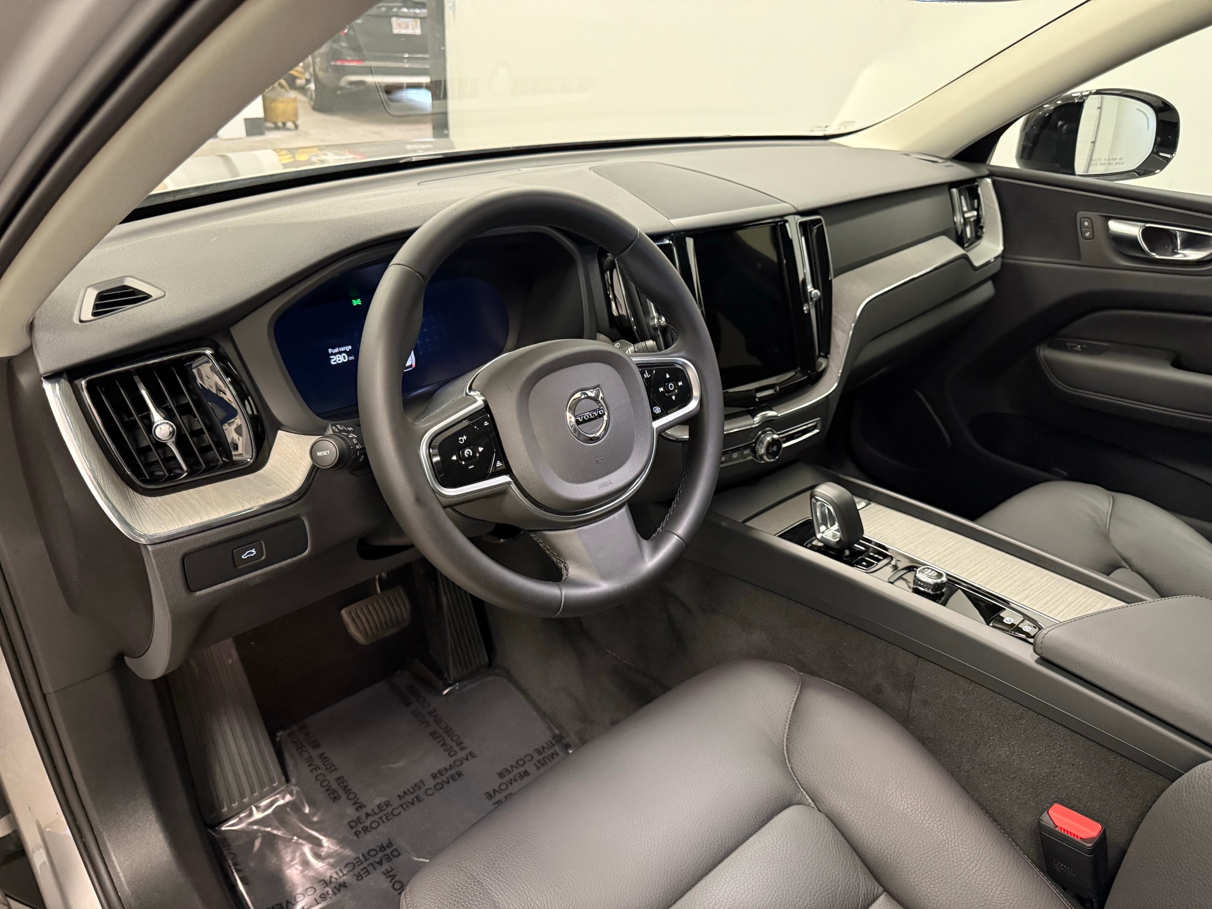 used 2025 Volvo XC60 car, priced at $47,500