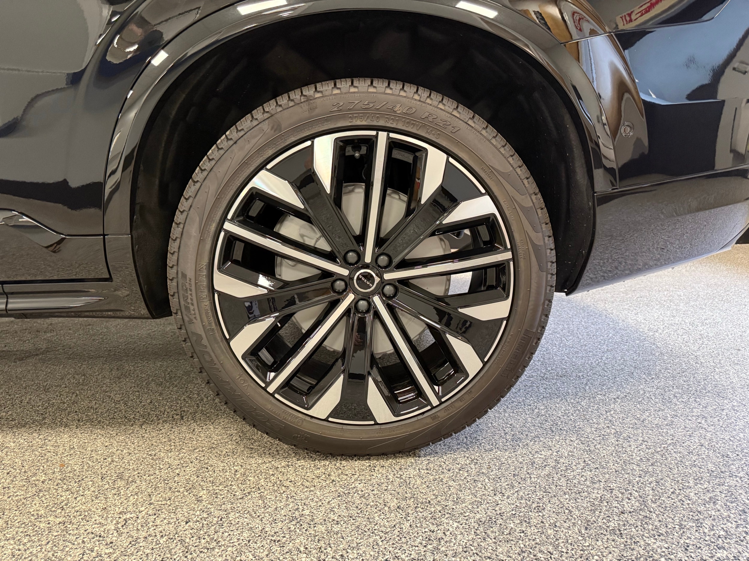 new 2026 Volvo XC90 plug-in hybrid car, priced at $87,075