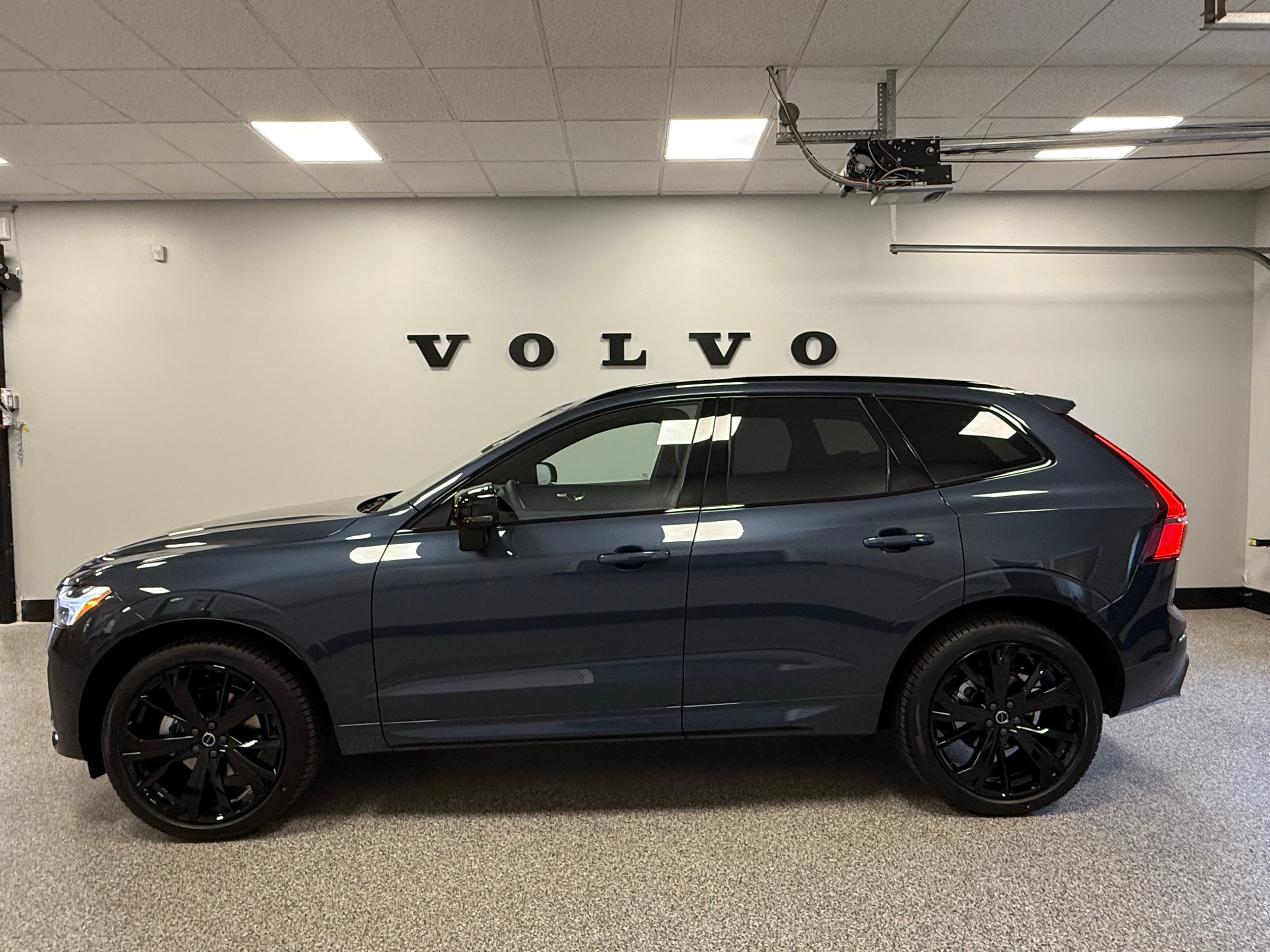new 2026 Volvo XC60 car, priced at $64,500