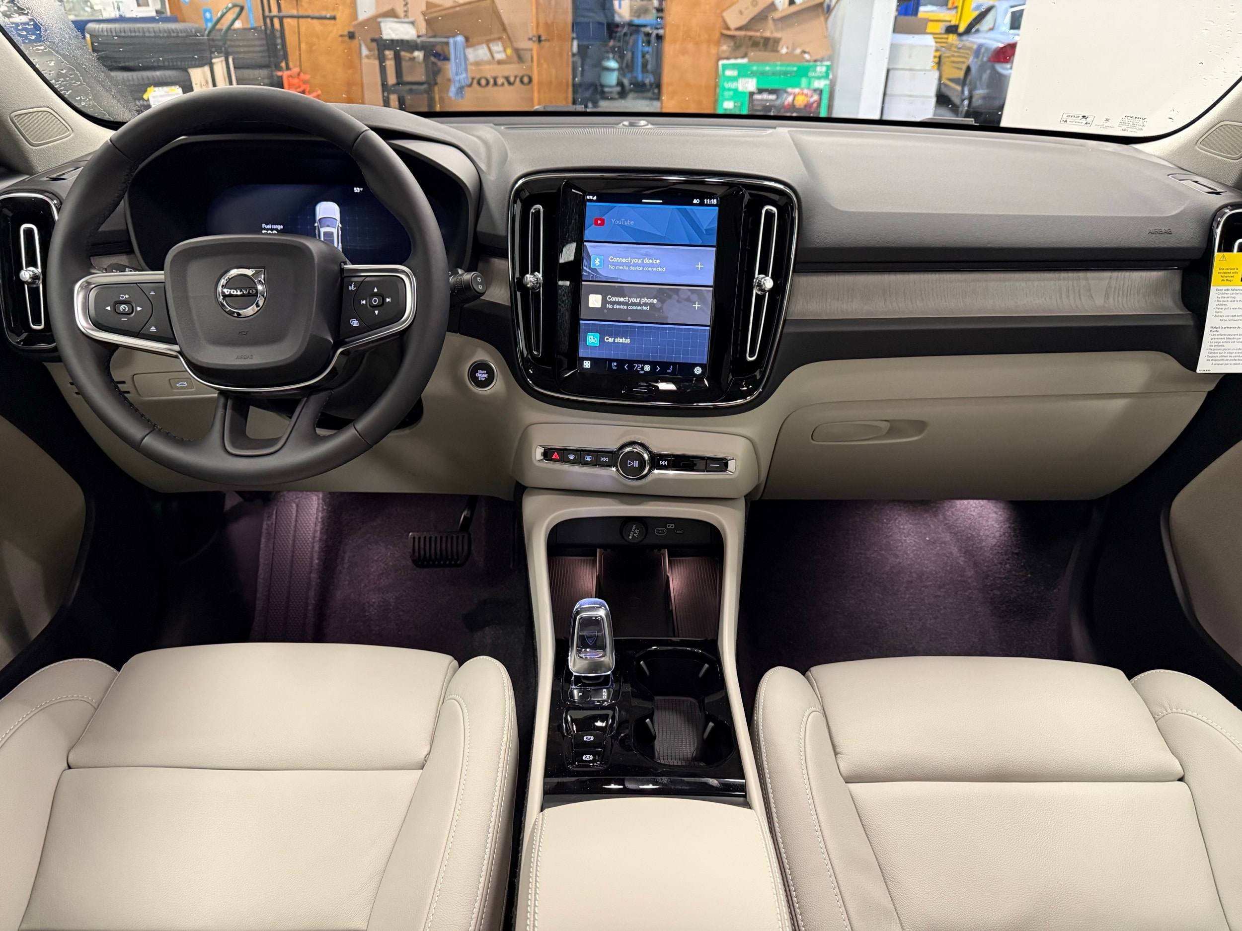 new 2025 Volvo XC40 car, priced at $48,335