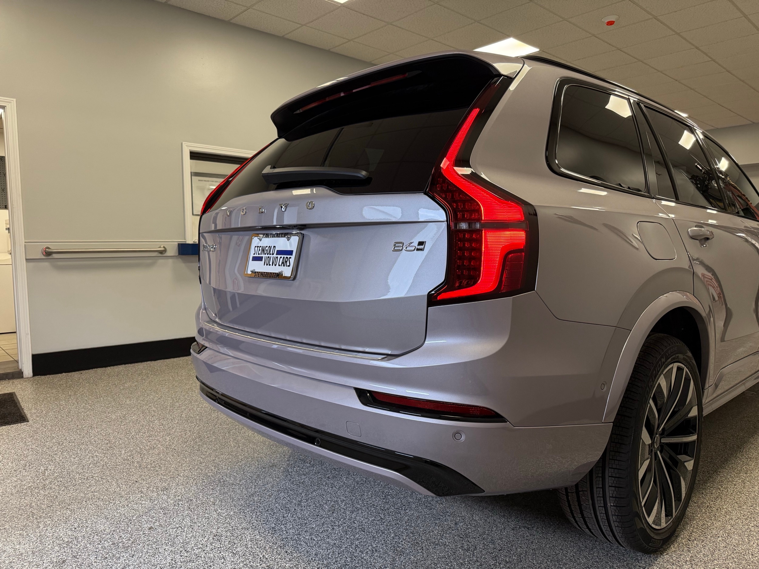 new 2026 Volvo XC90 car, priced at $76,450