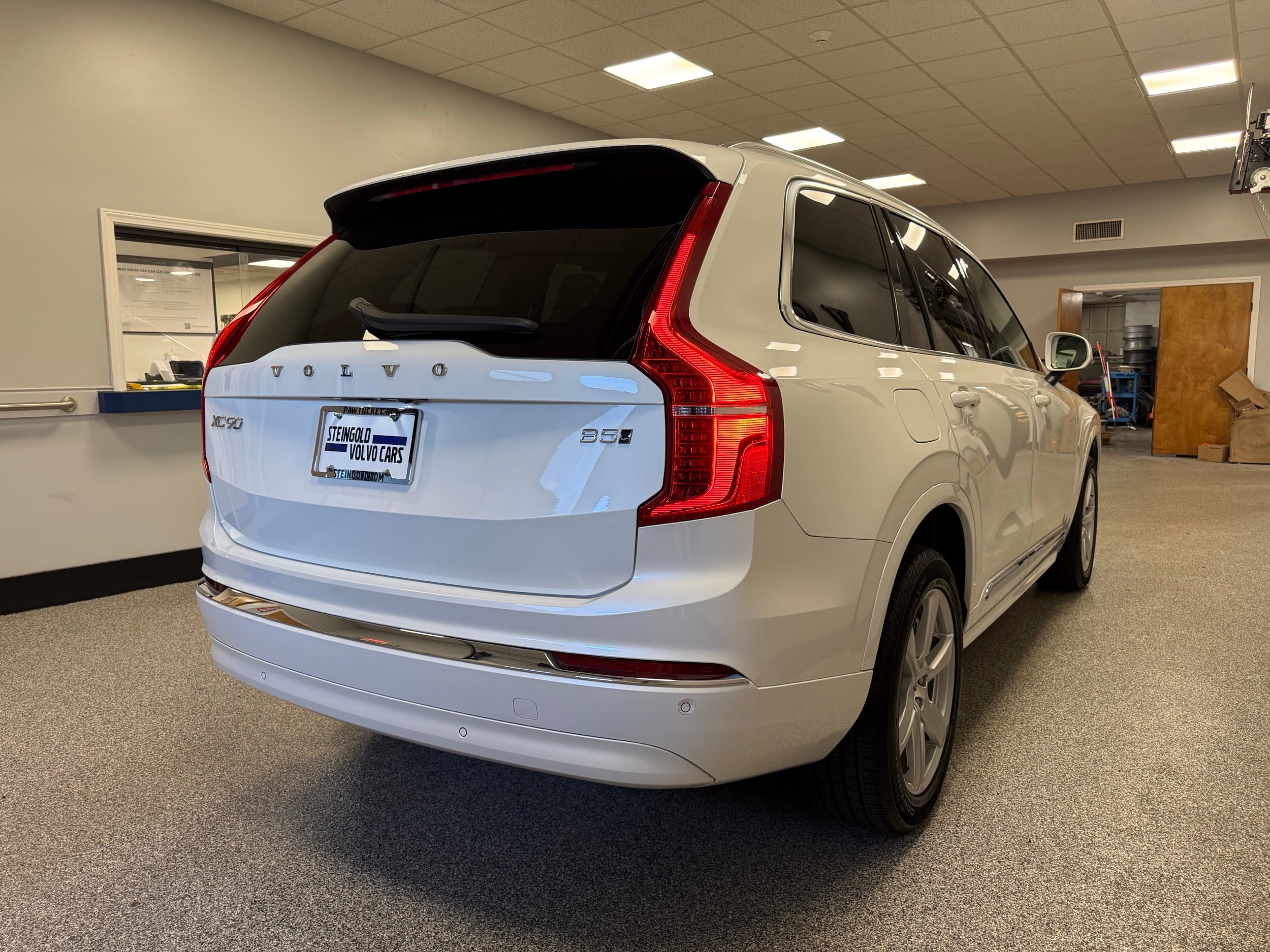 used 2024 Volvo XC90 car, priced at $51,500
