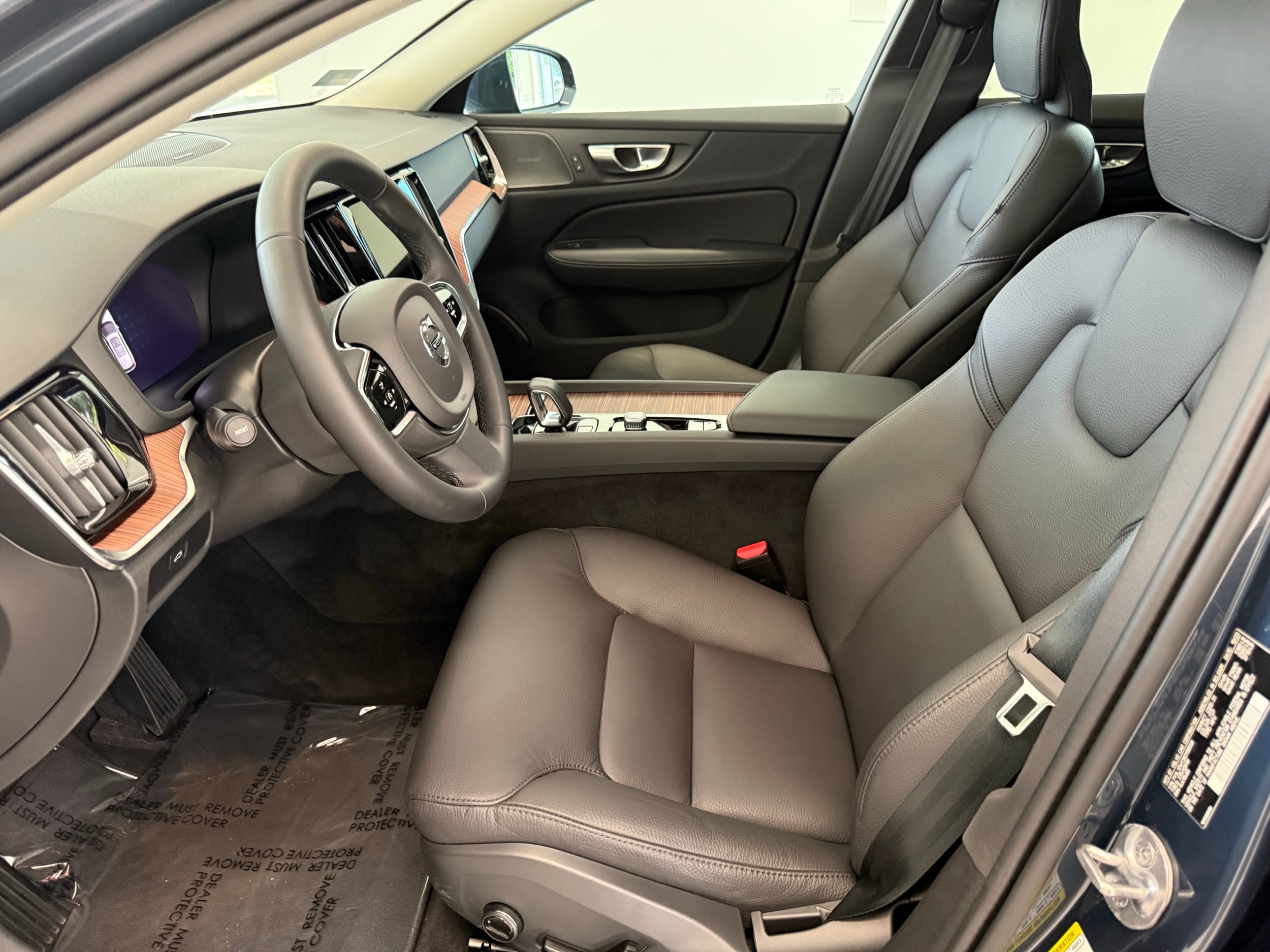 used 2024 Volvo V60 Cross Country car, priced at $49,500