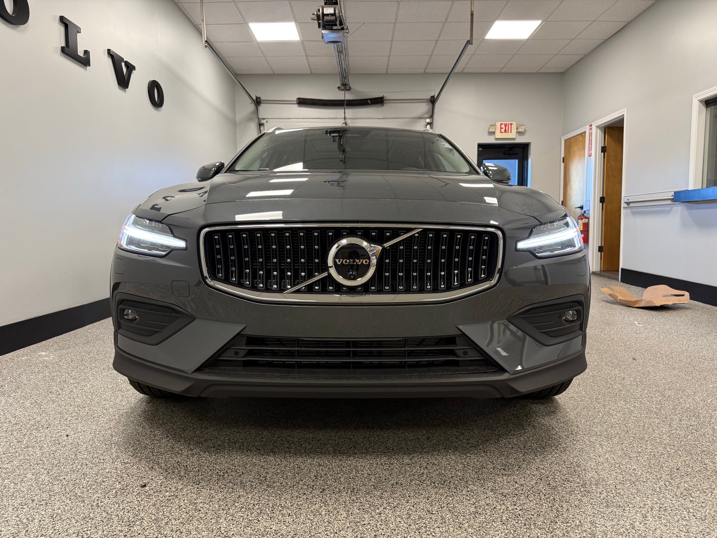 new 2026 Volvo V60 Cross Country car, priced at $57,450