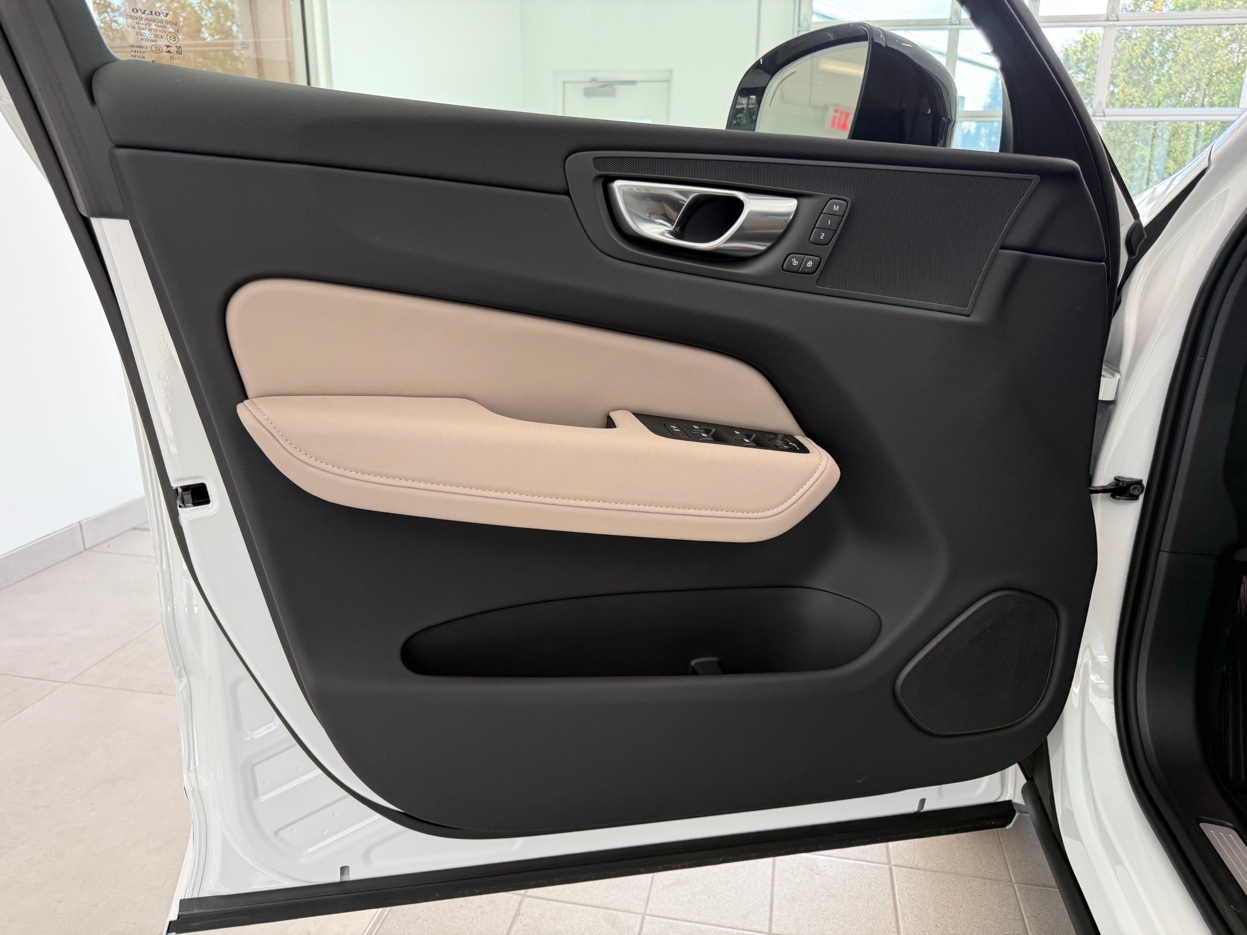 new 2026 Volvo XC60 car, priced at $57,985