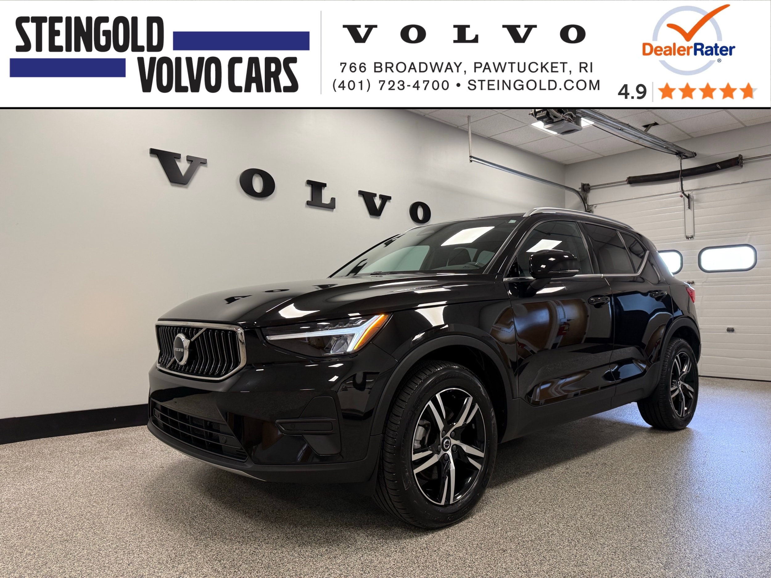 used 2025 Volvo XC40 car, priced at $39,500