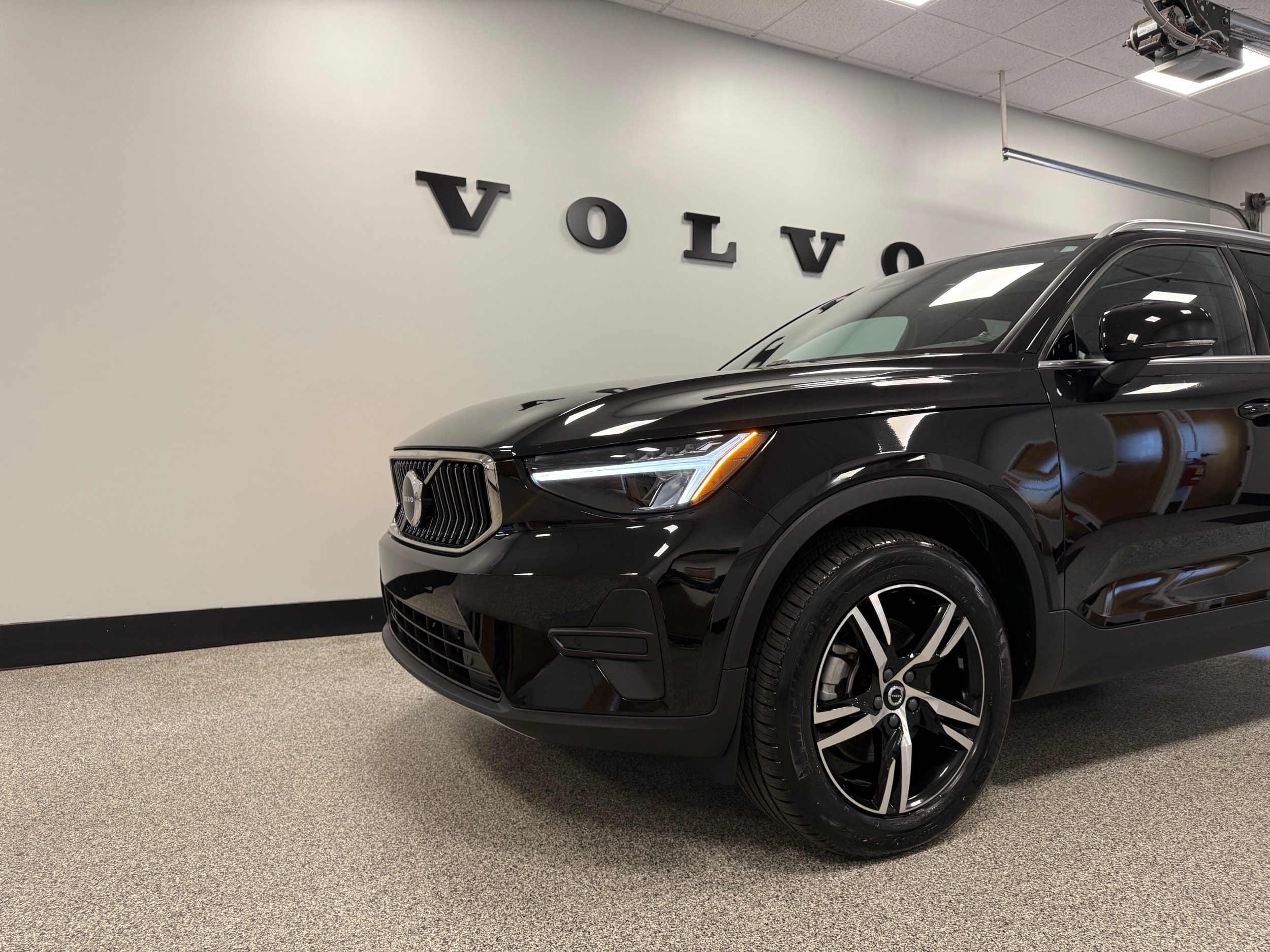 used 2025 Volvo XC40 car, priced at $39,500