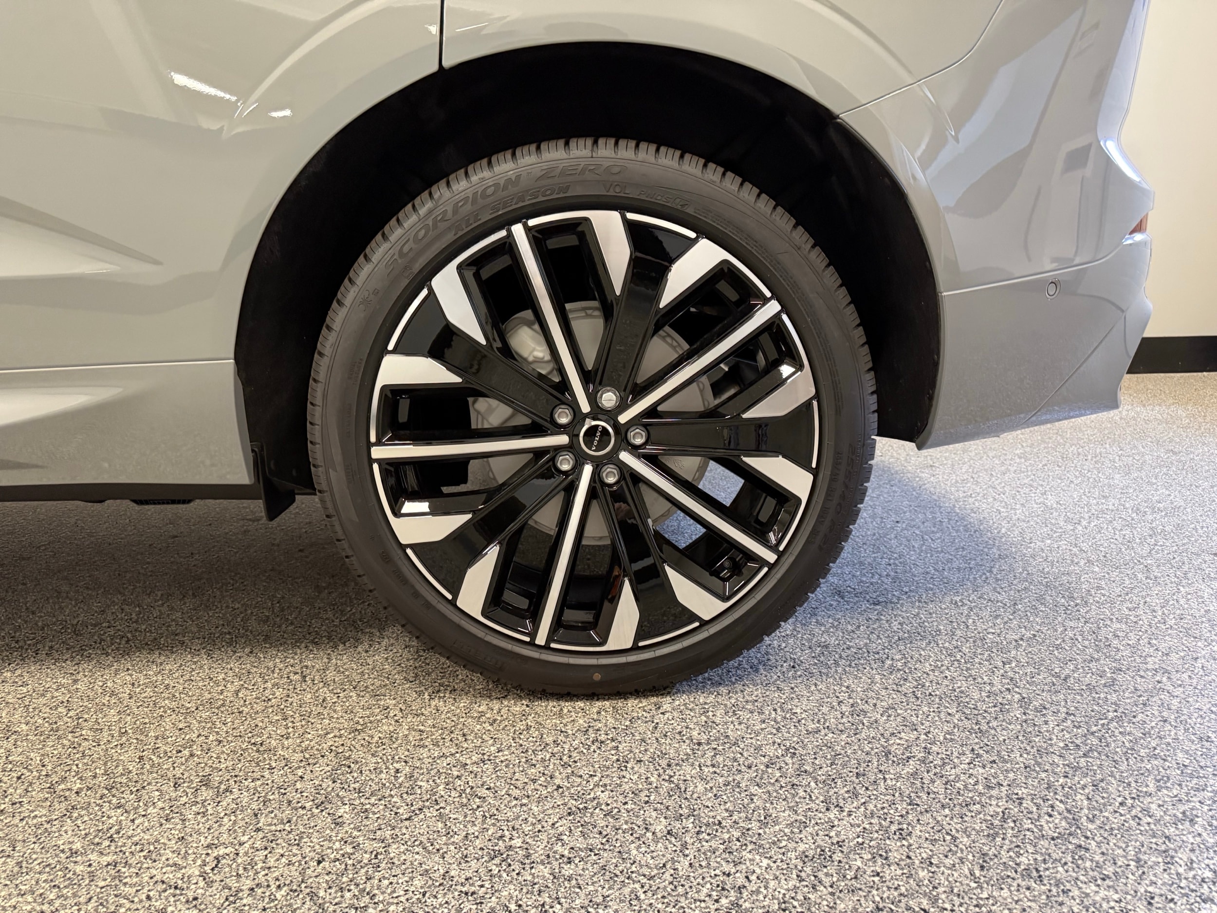 new 2026 Volvo XC60 car, priced at $63,935