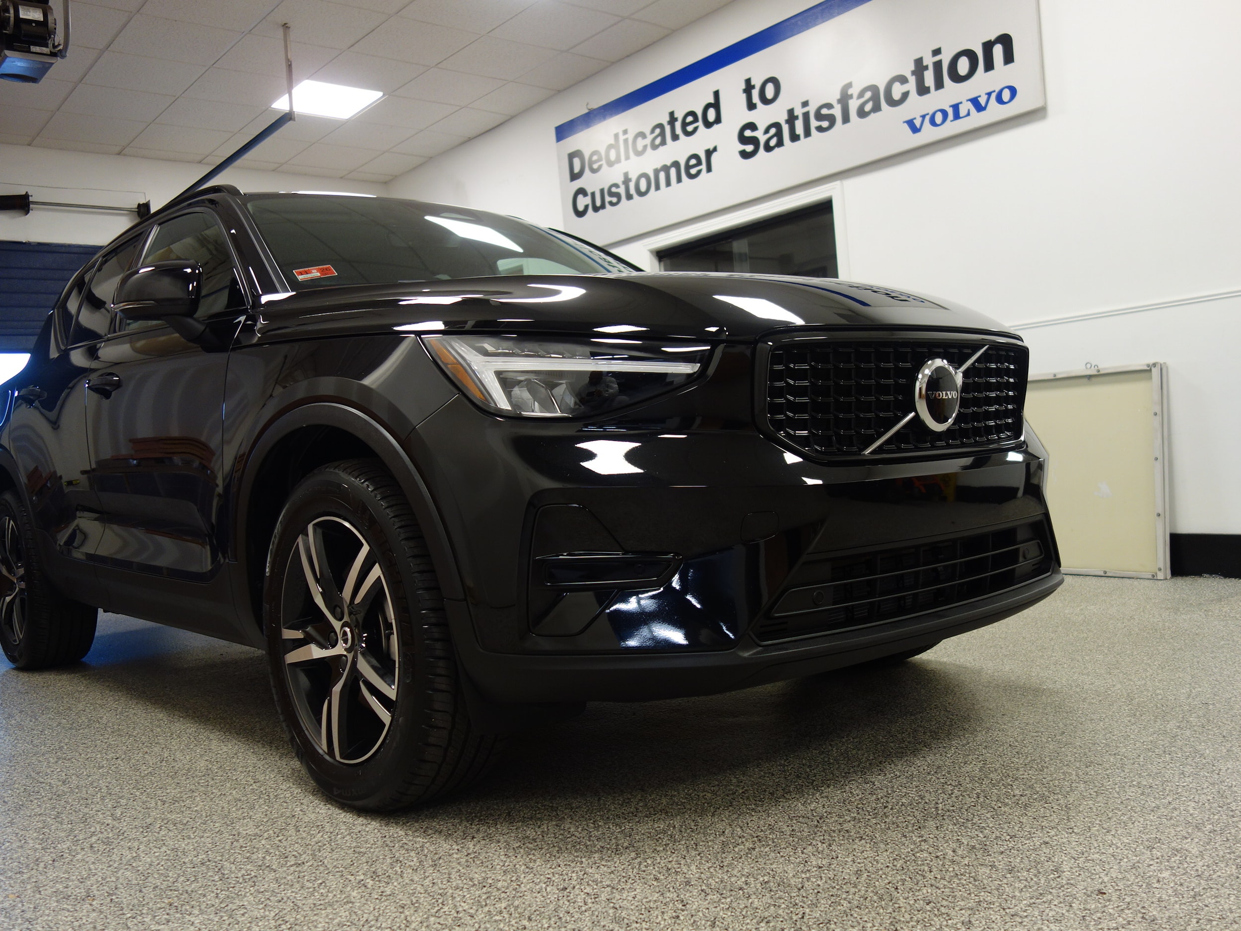 used 2024 Volvo XC40 car, priced at $34,500