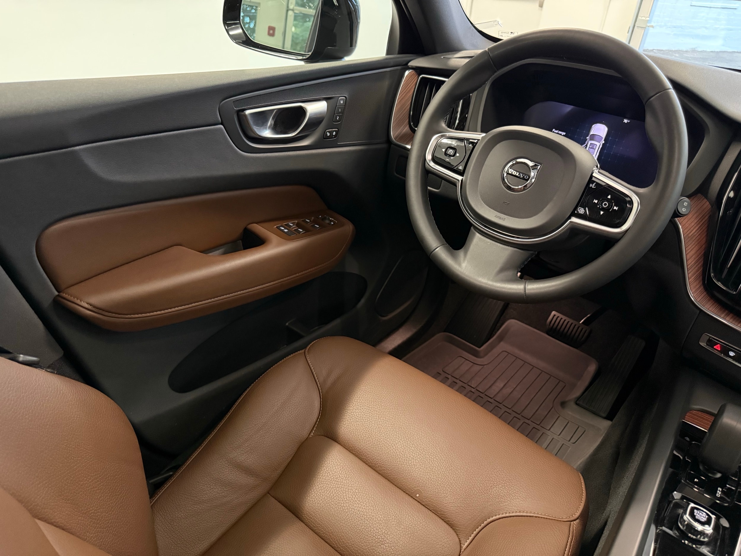 used 2024 Volvo XC60 car, priced at $38,900