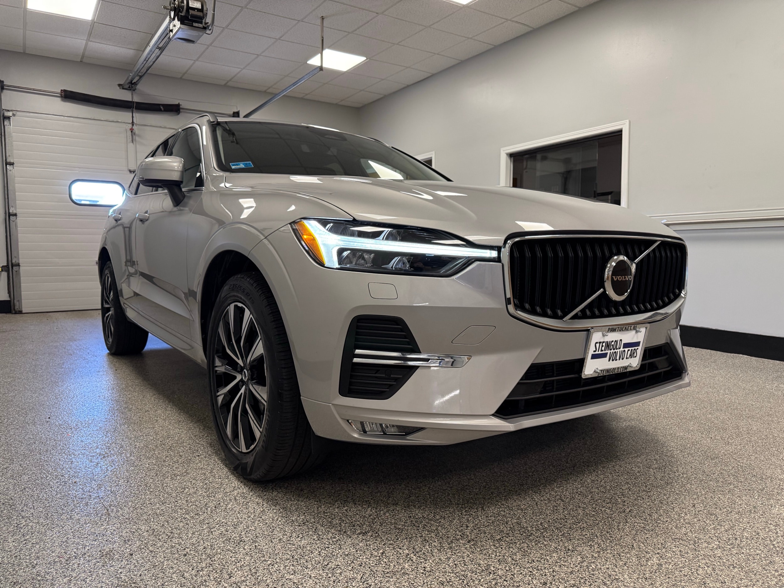 used 2023 Volvo XC60 car, priced at $37,500
