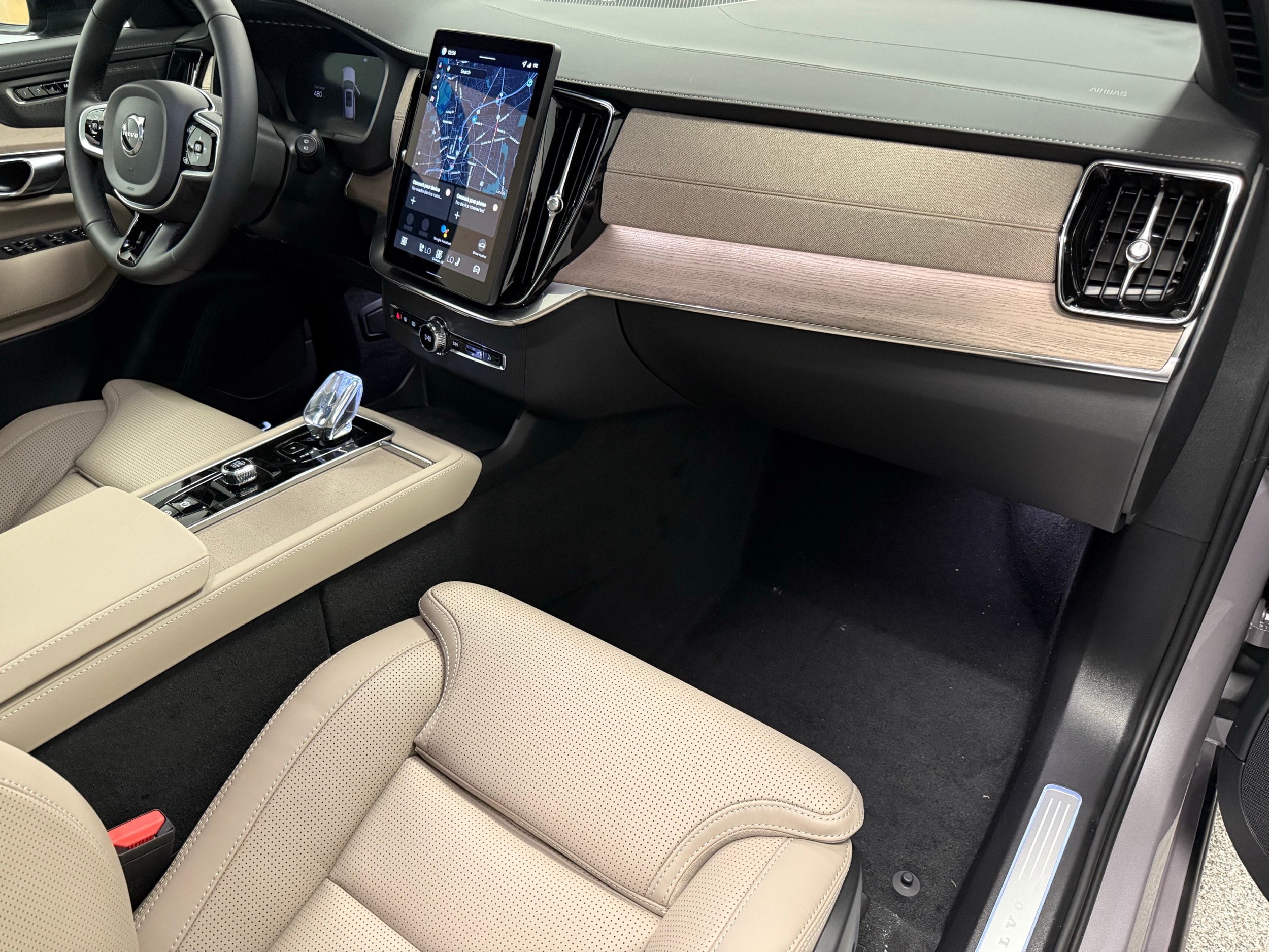 new 2026 Volvo XC90 car, priced at $76,450
