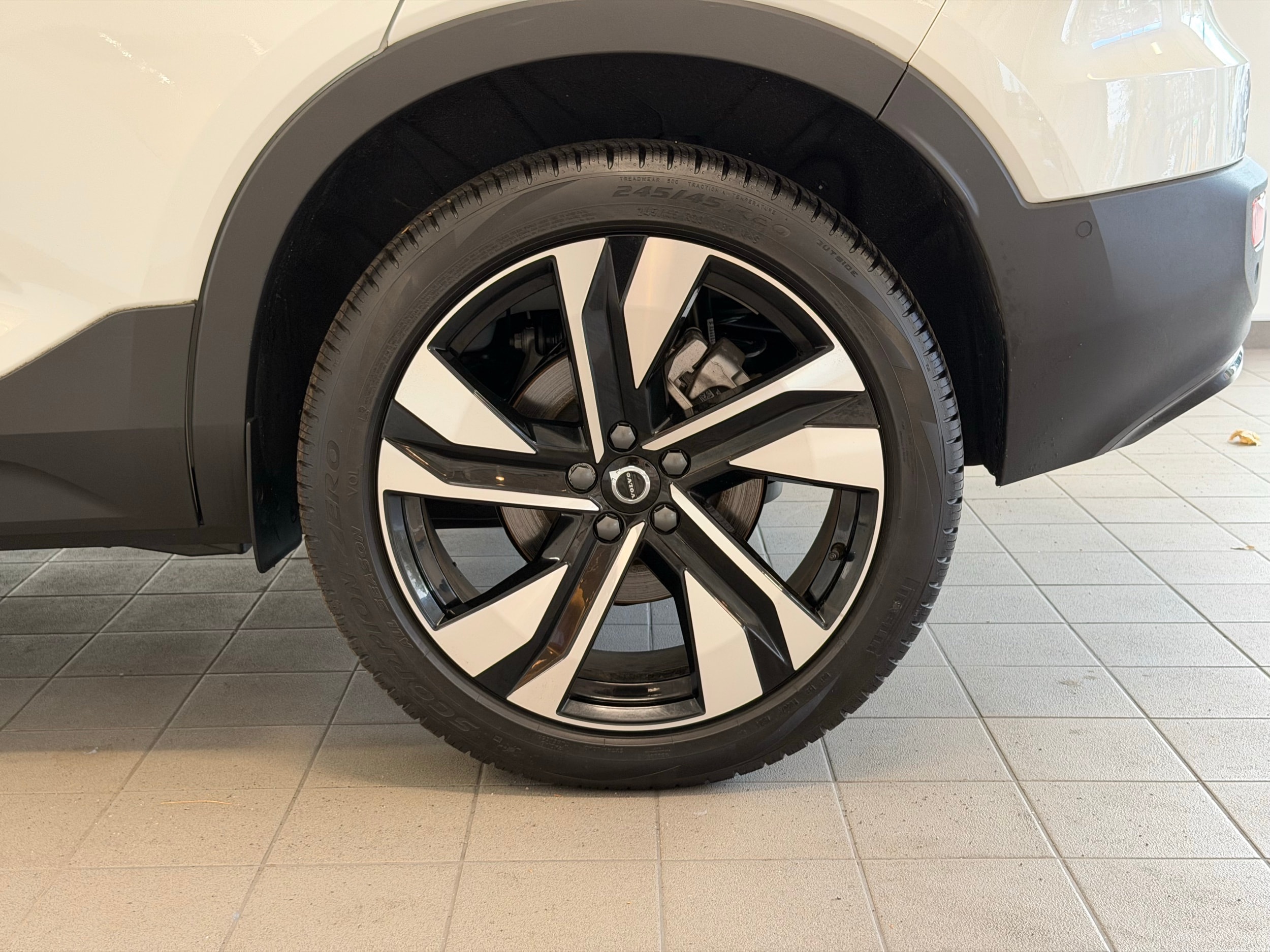 used 2025 Volvo XC40 car, priced at $39,500