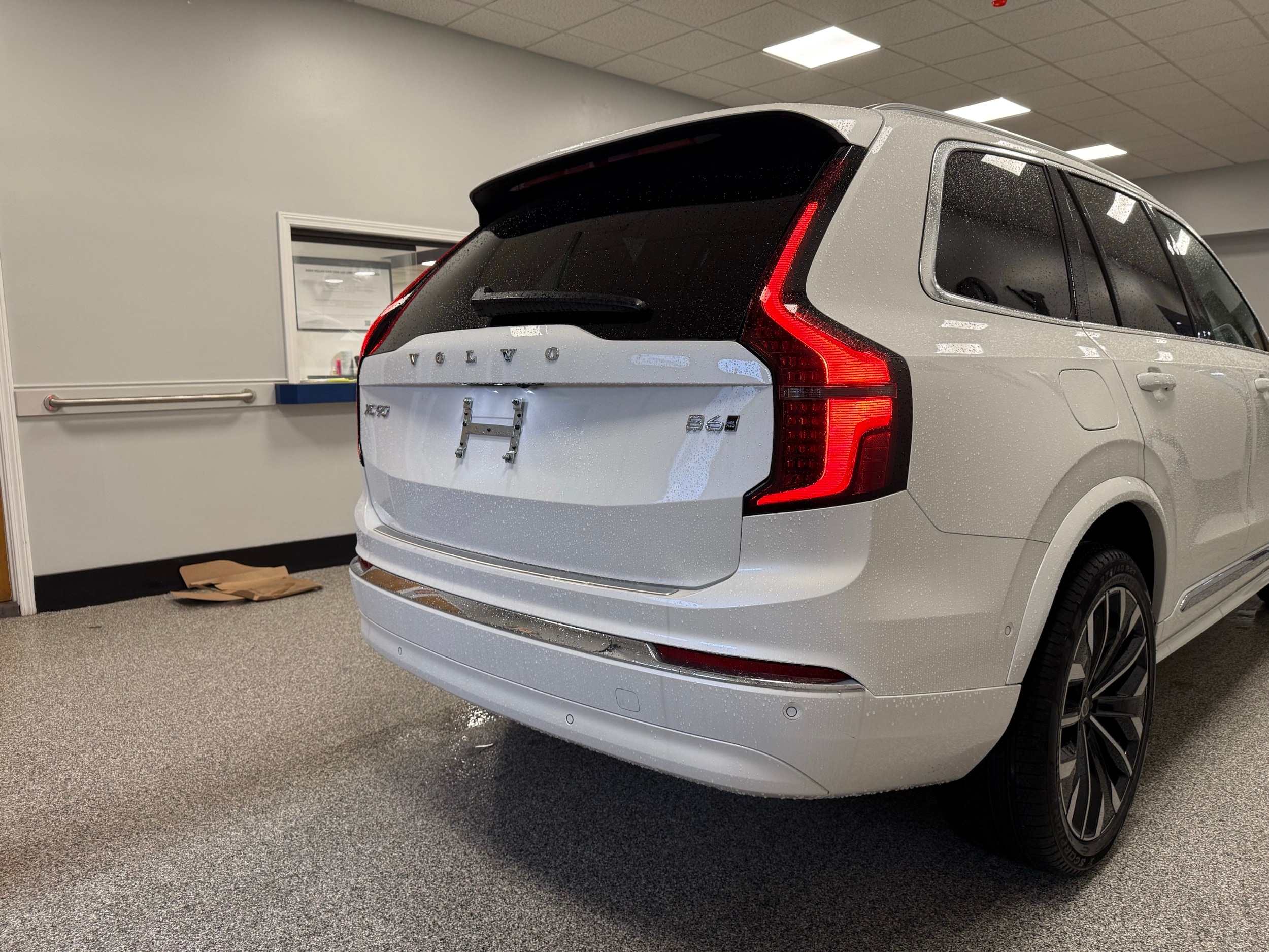 new 2025 Volvo XC90 car, priced at $69,155