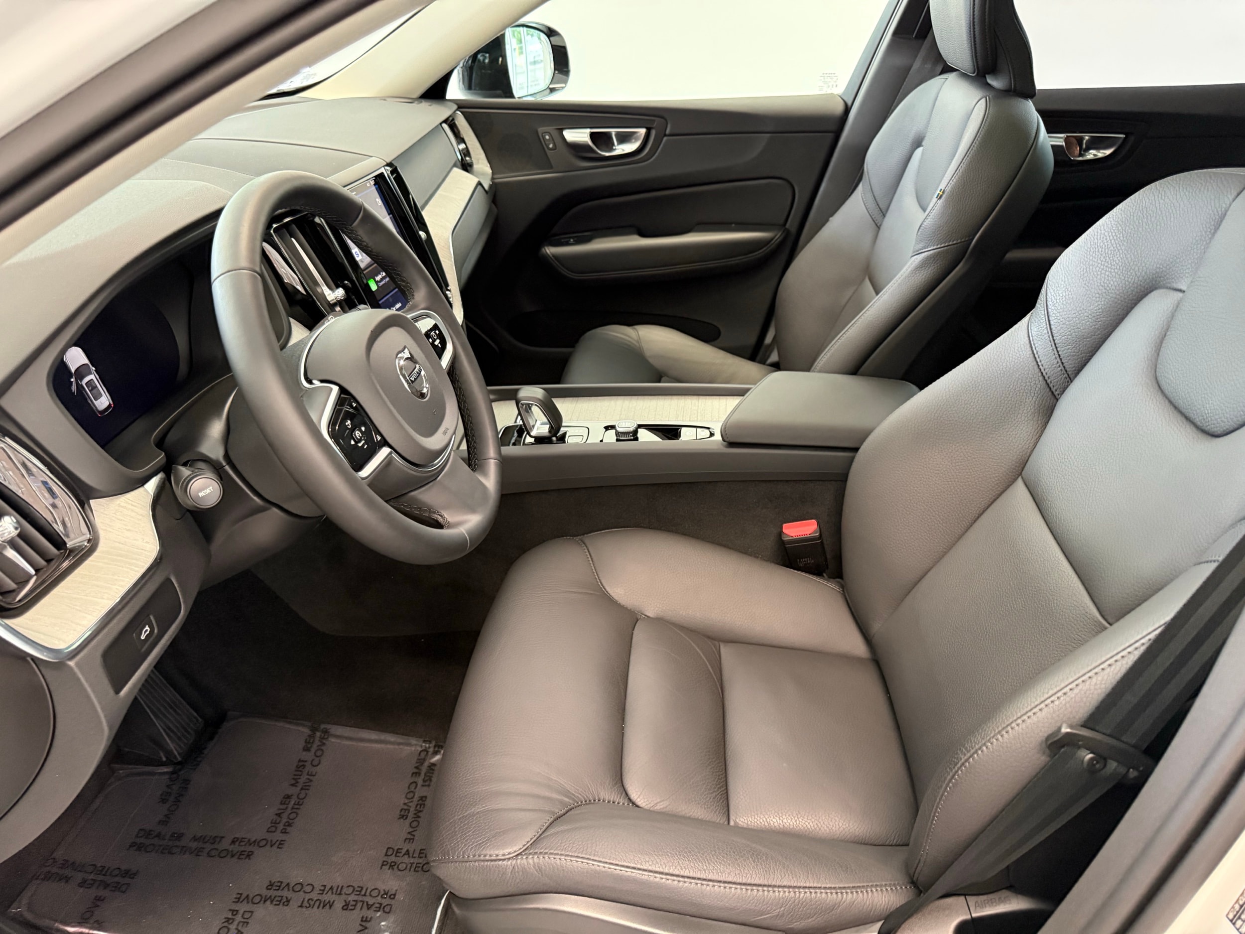 used 2025 Volvo XC60 car, priced at $47,200