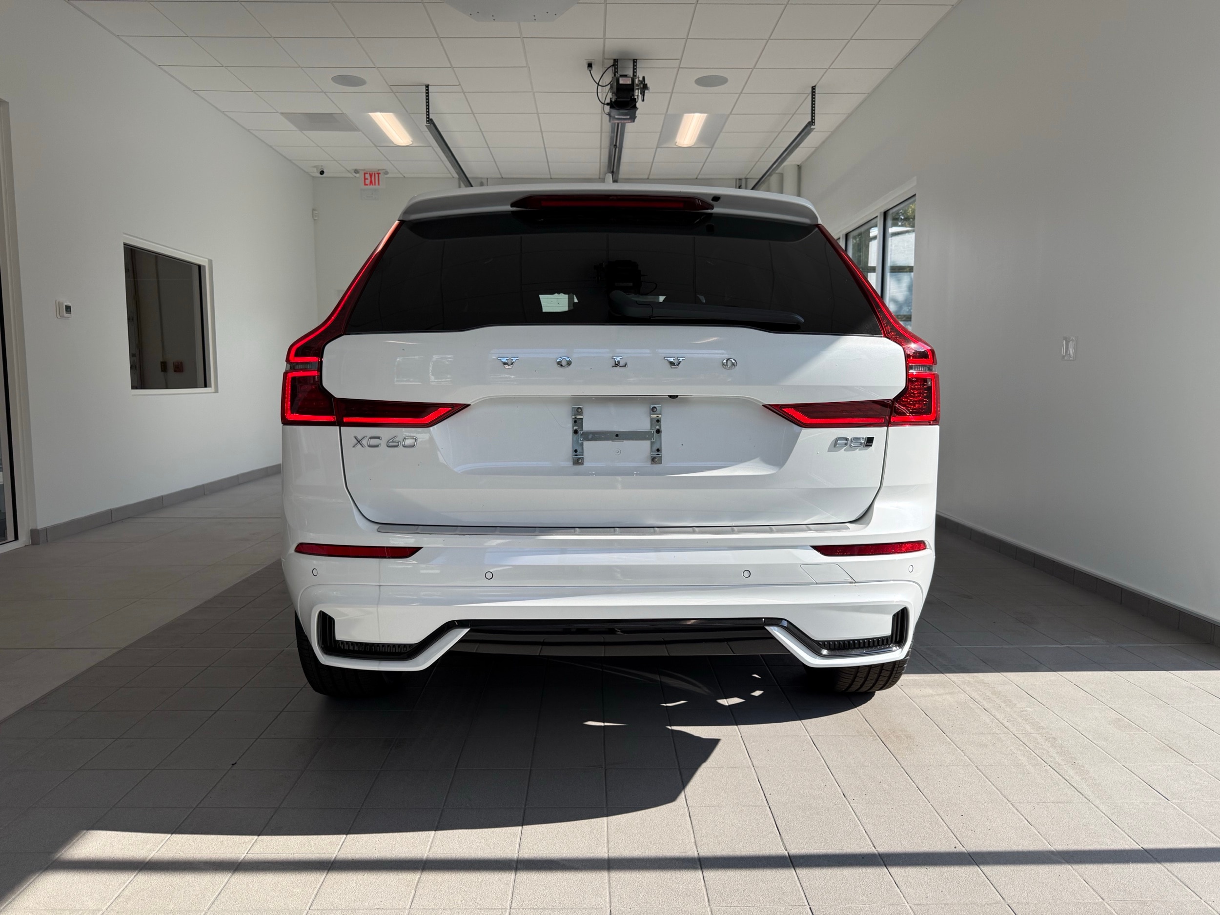 new 2026 Volvo XC60 car, priced at $57,985