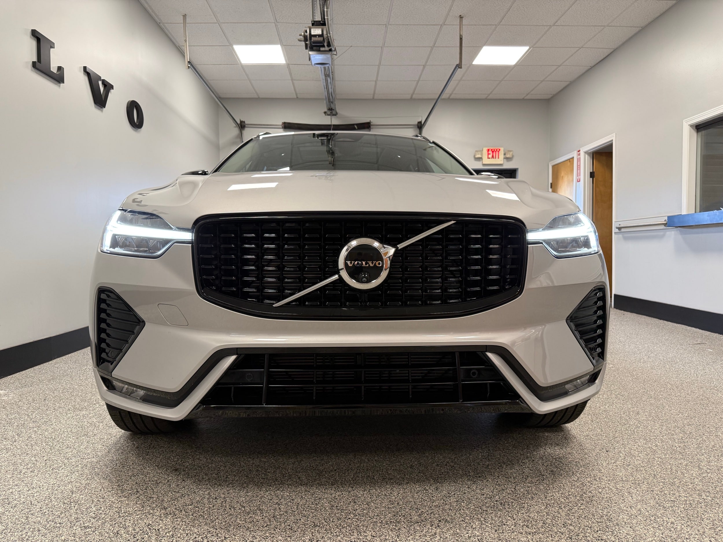 used 2025 Volvo XC60 car, priced at $46,200