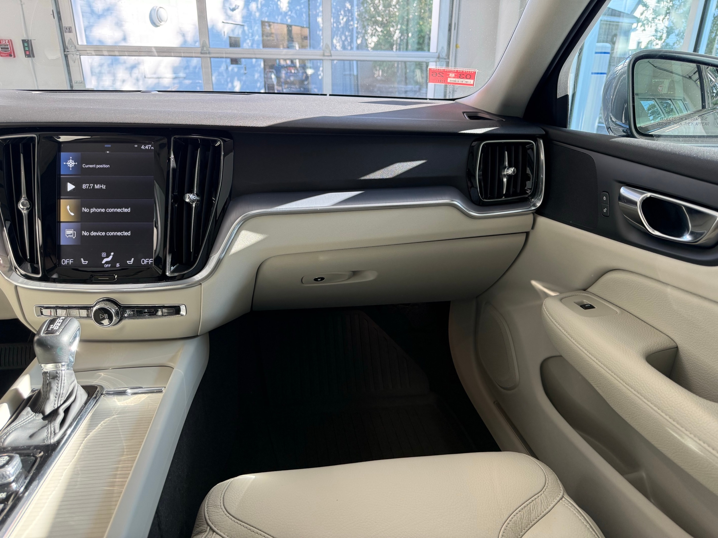 used 2020 Volvo V60 Cross Country car, priced at $31,500