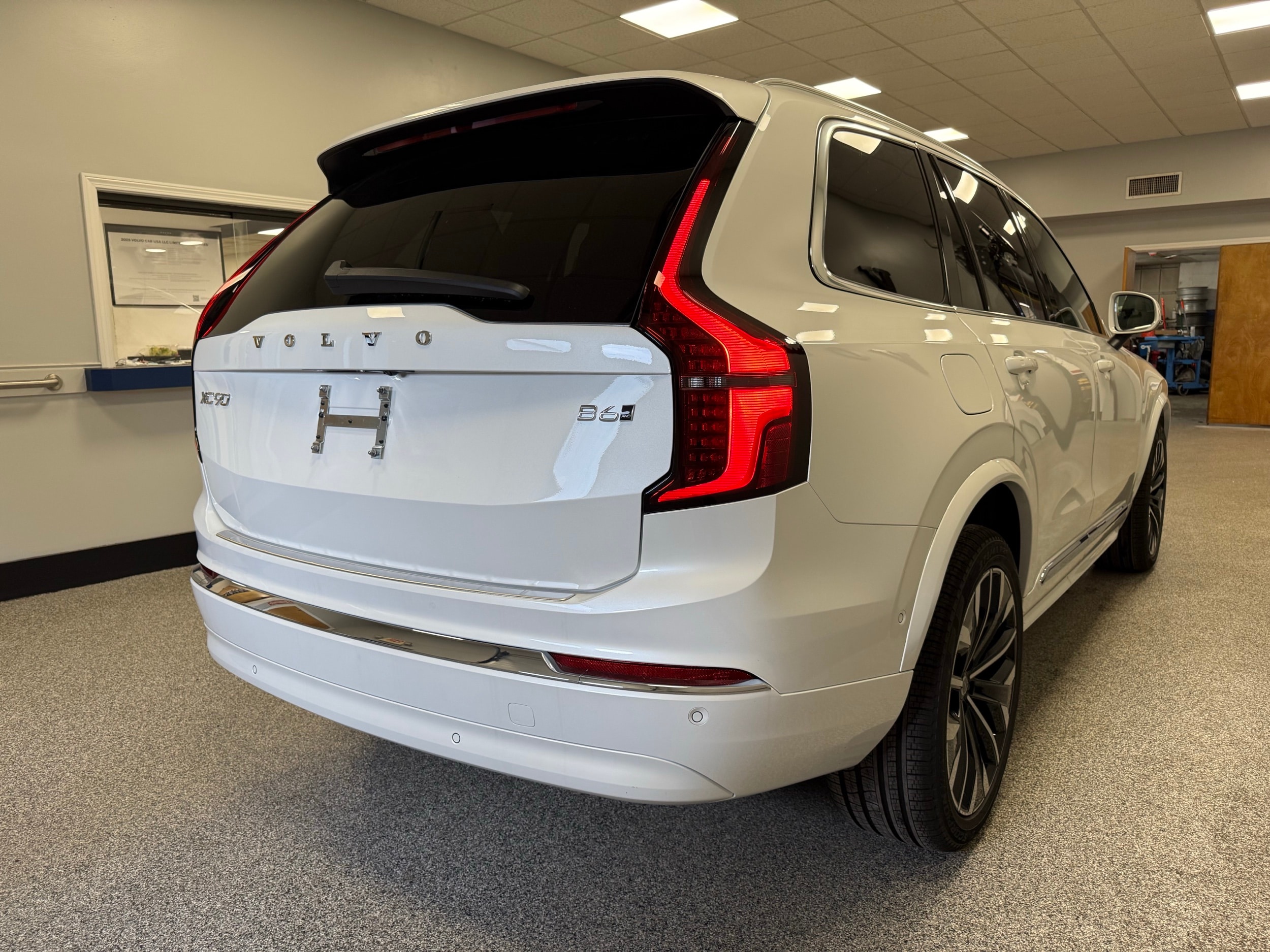 new 2026 Volvo XC90 car, priced at $71,825