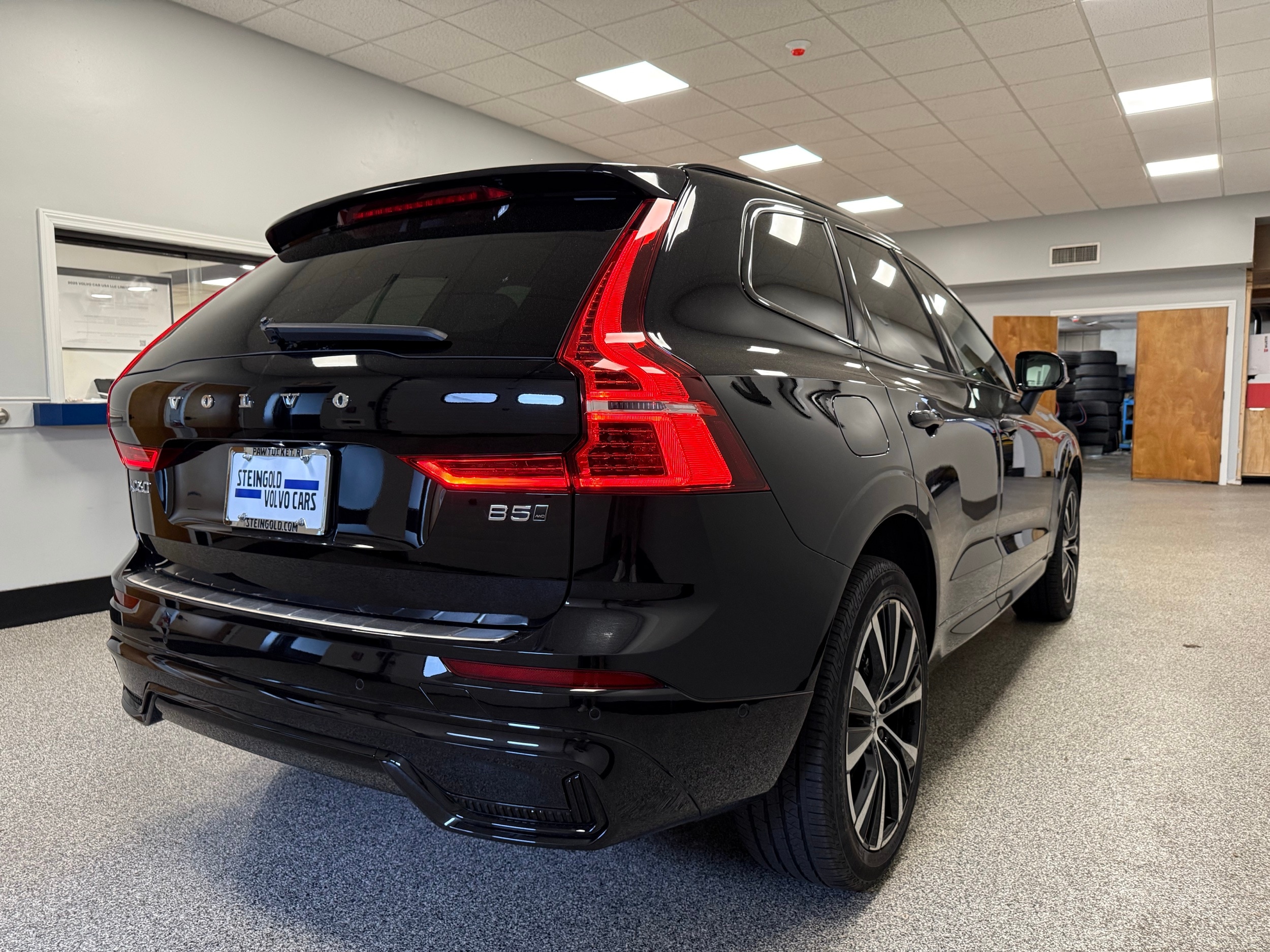 used 2023 Volvo XC60 car, priced at $43,500