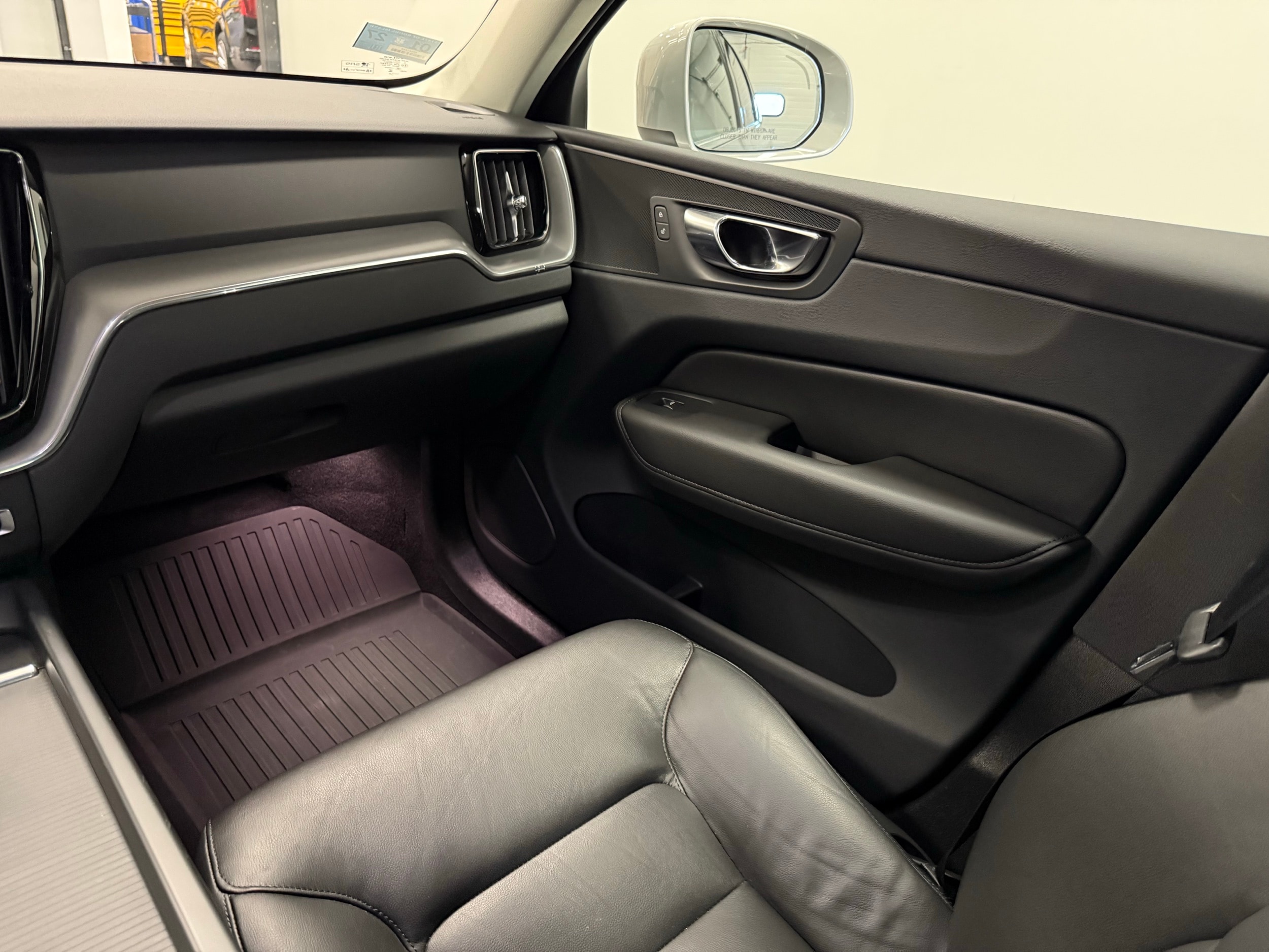 used 2023 Volvo XC60 car, priced at $37,500