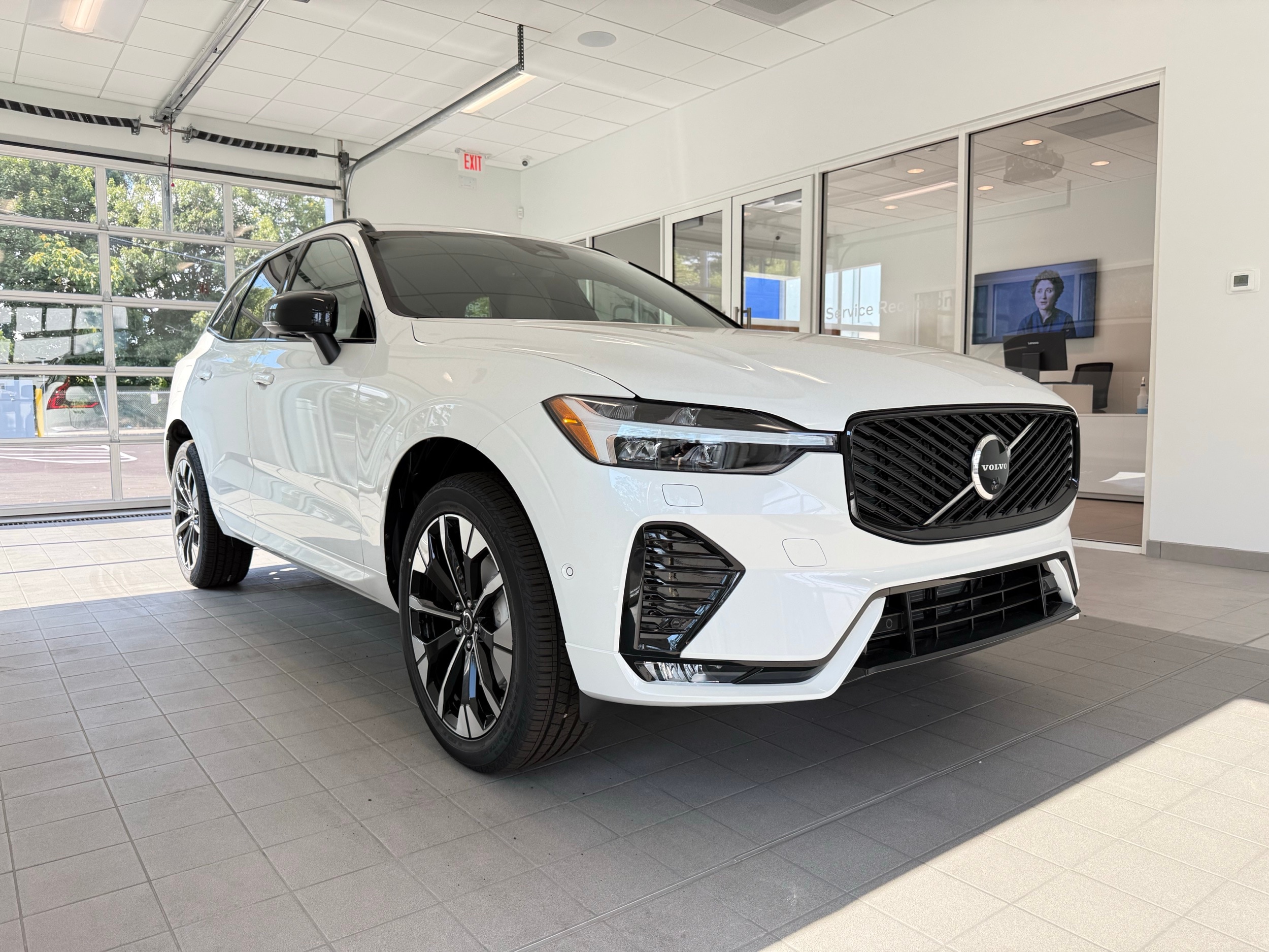 new 2026 Volvo XC60 car, priced at $57,985