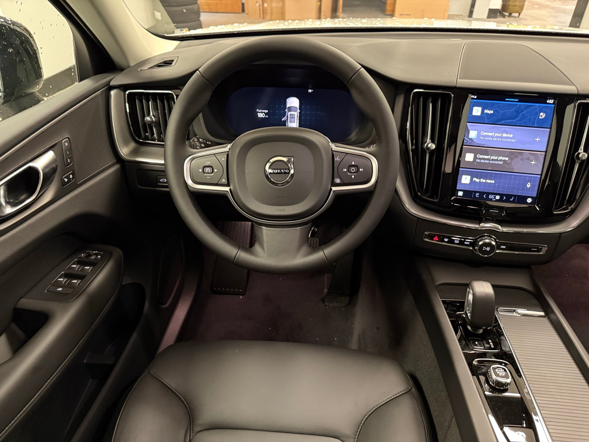 new 2025 Volvo XC60 car, priced at $50,705