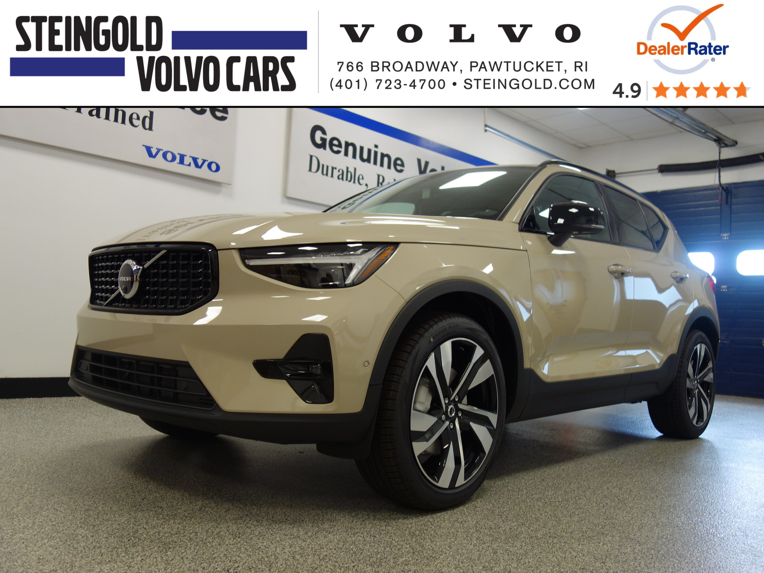 new 2025 Volvo XC40 car, priced at $51,040