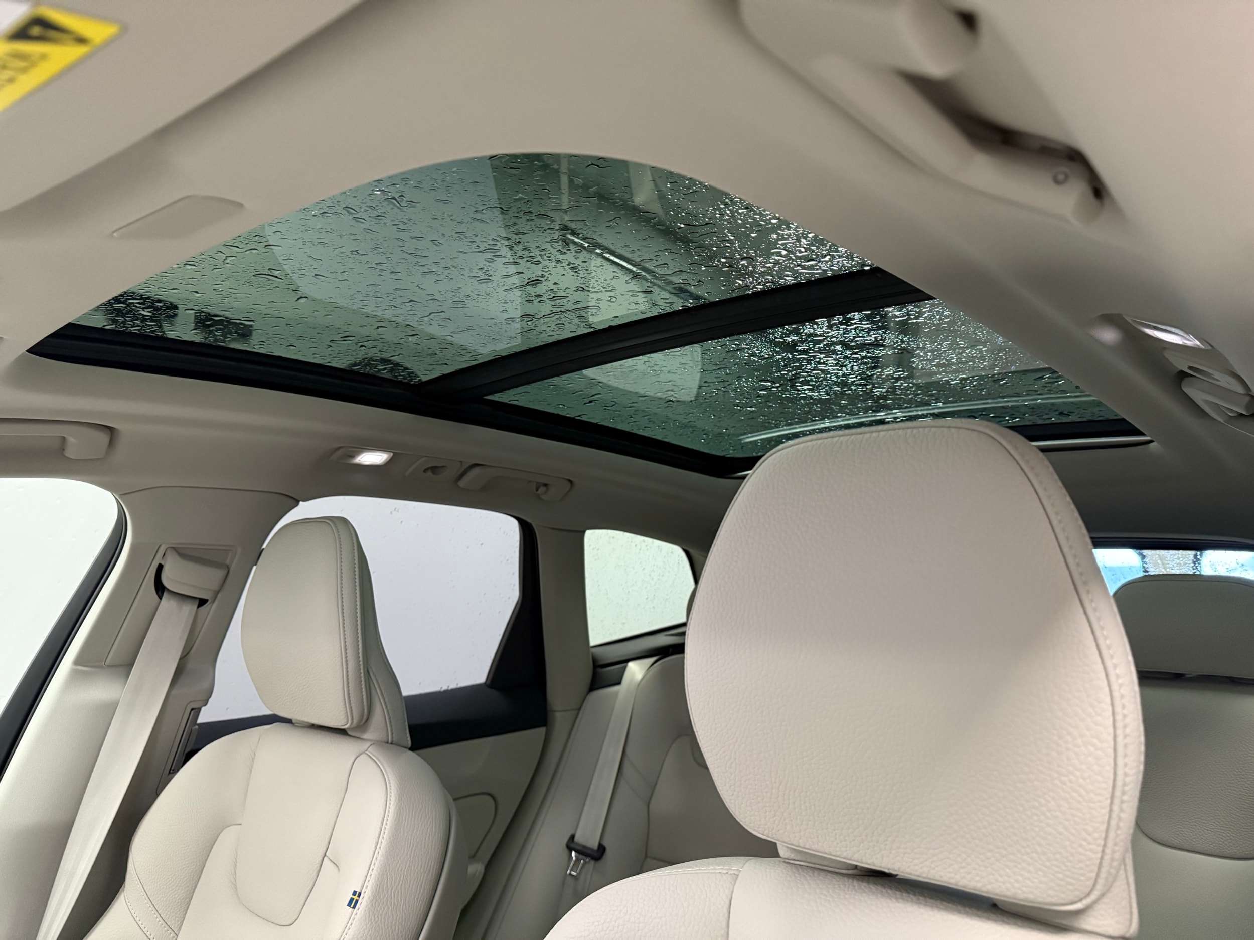 new 2025 Volvo XC60 car, priced at $54,585