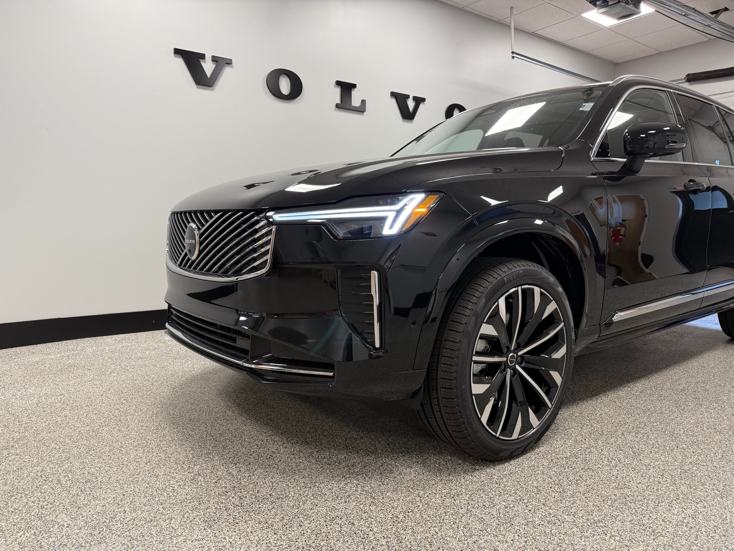 new 2026 Volvo XC90 car, priced at $71,825