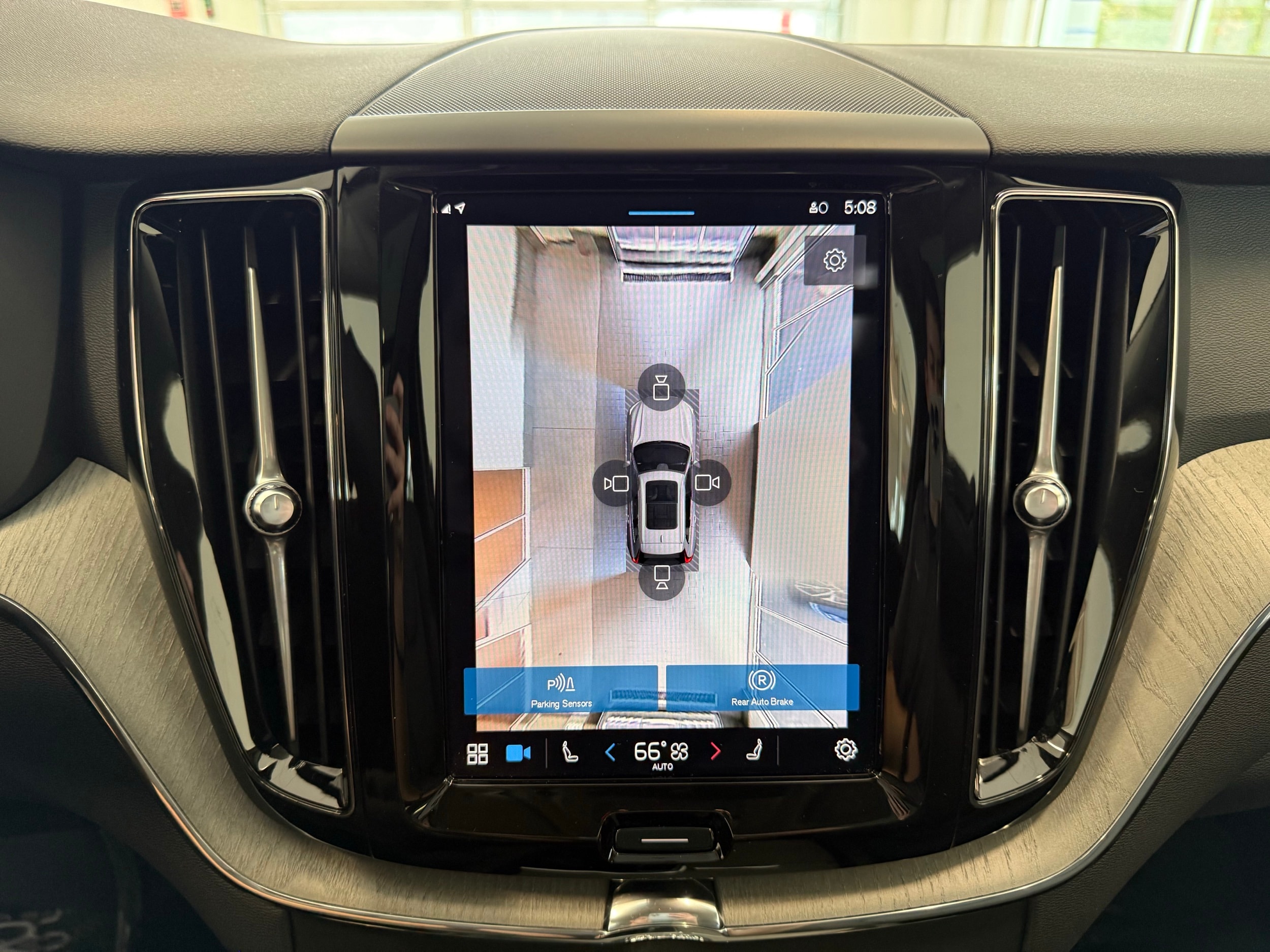 used 2025 Volvo XC60 car, priced at $47,200