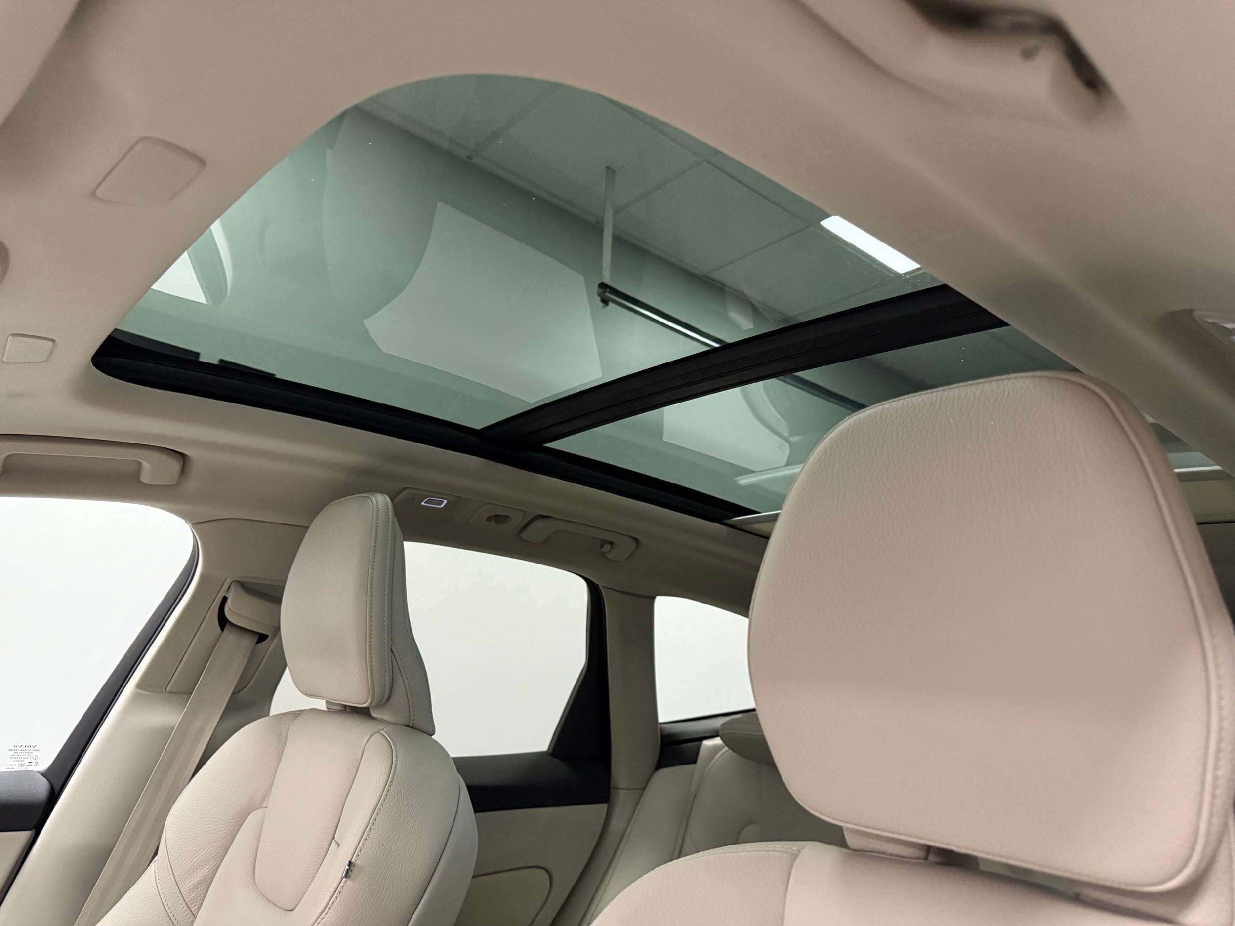 used 2024 Volvo XC60 car, priced at $43,500