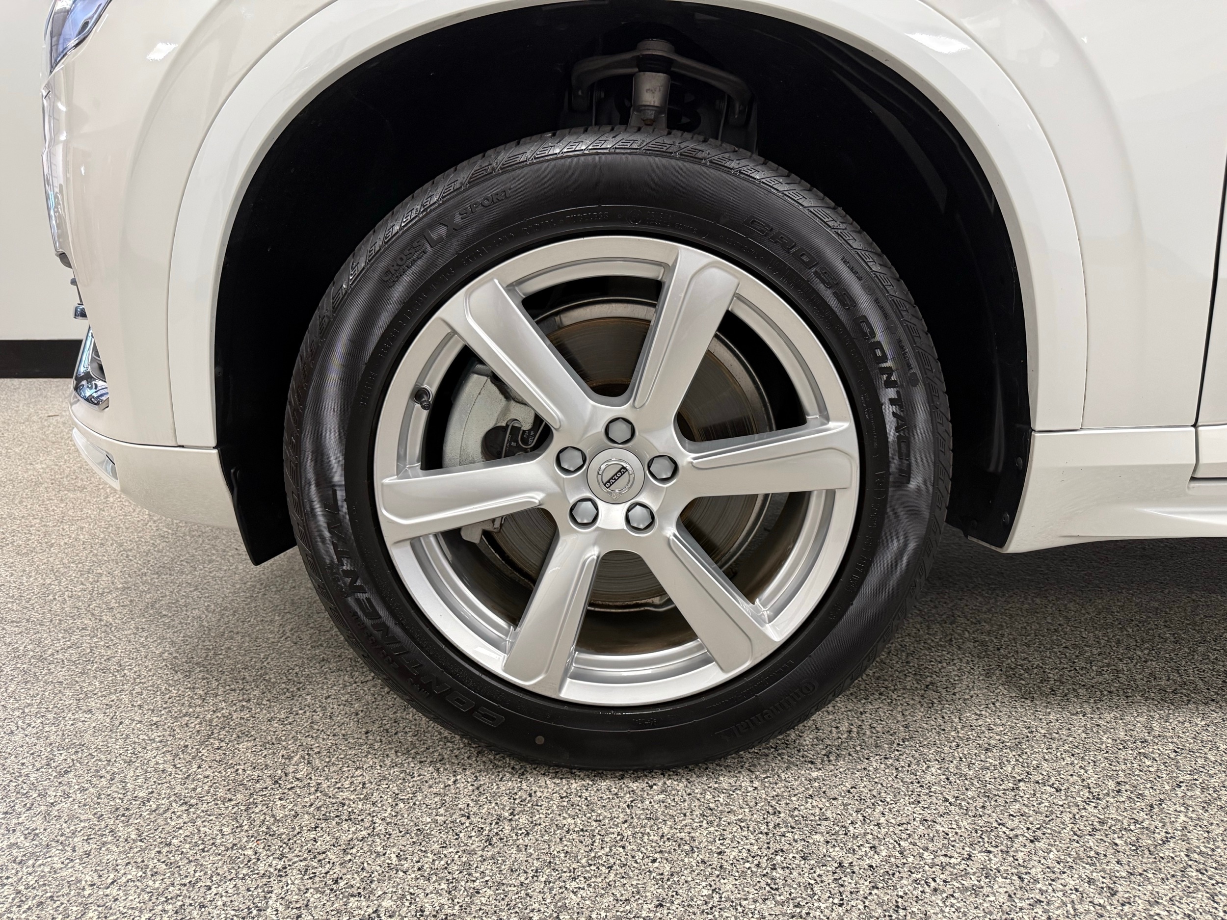 used 2024 Volvo XC90 car, priced at $51,500