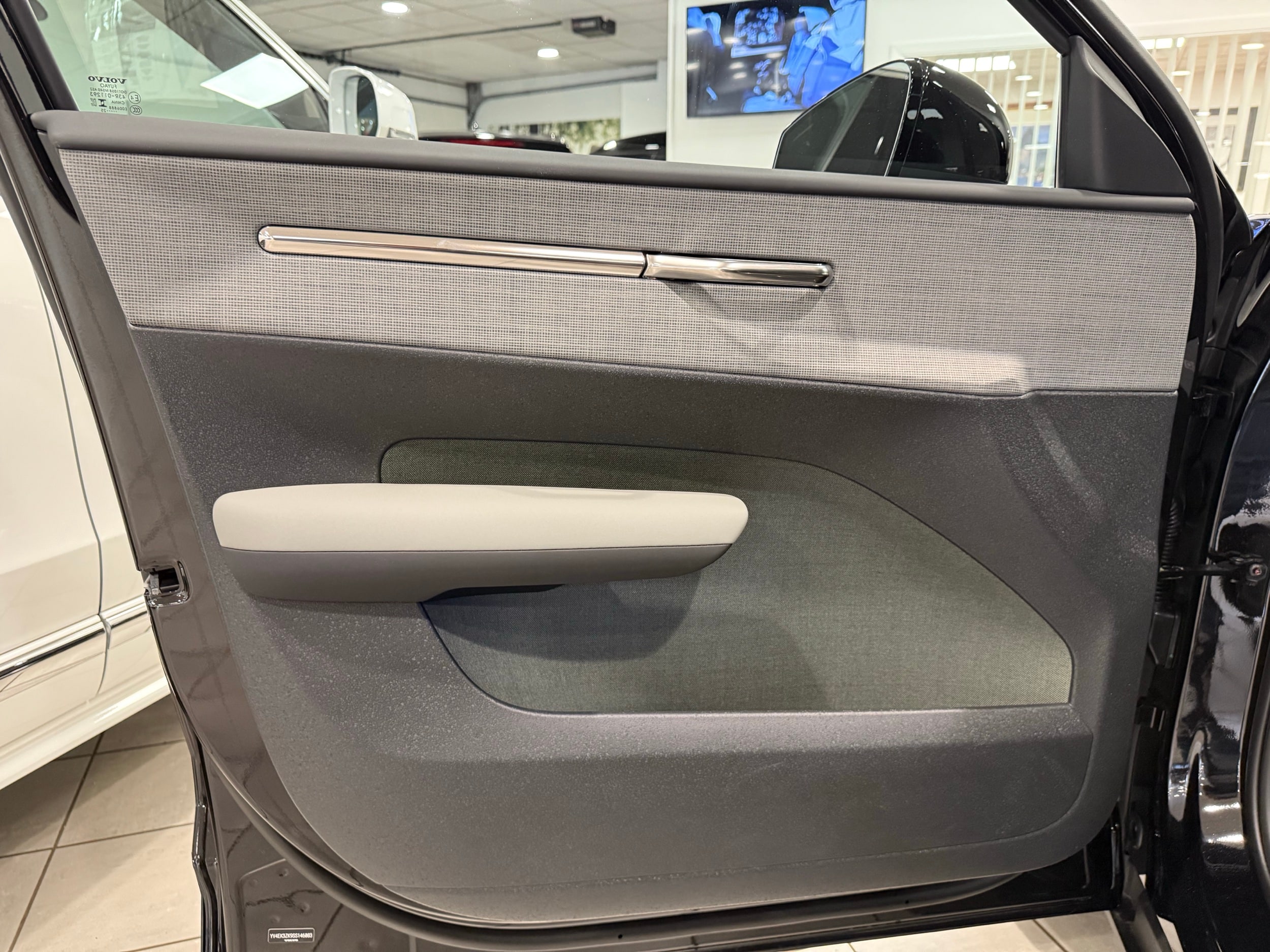 new 2025 Volvo EX30 car, priced at $47,395