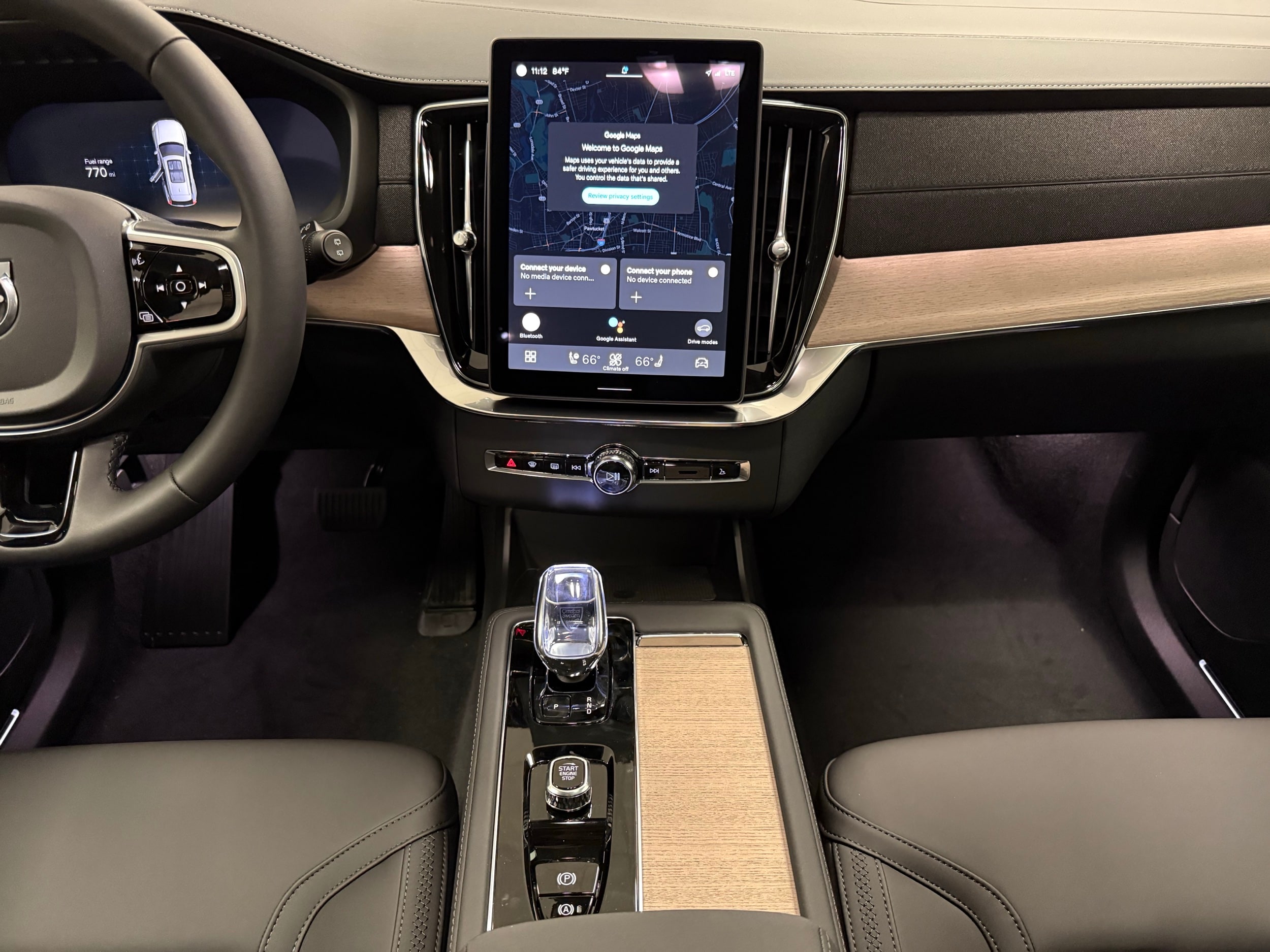 new 2025 Volvo XC90 car, priced at $70,505