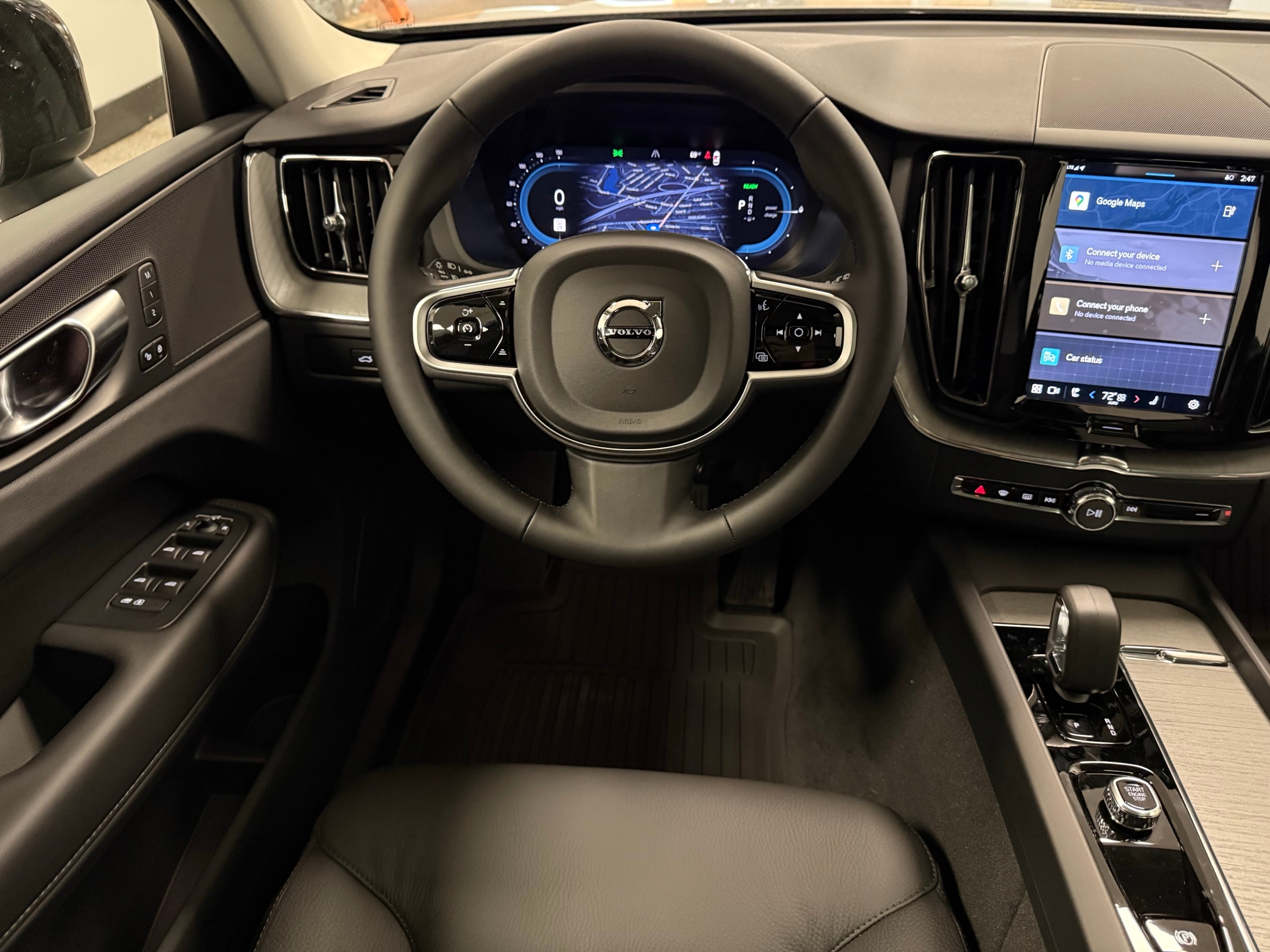 new 2025 Volvo XC60 plug-in hybrid car, priced at $66,260
