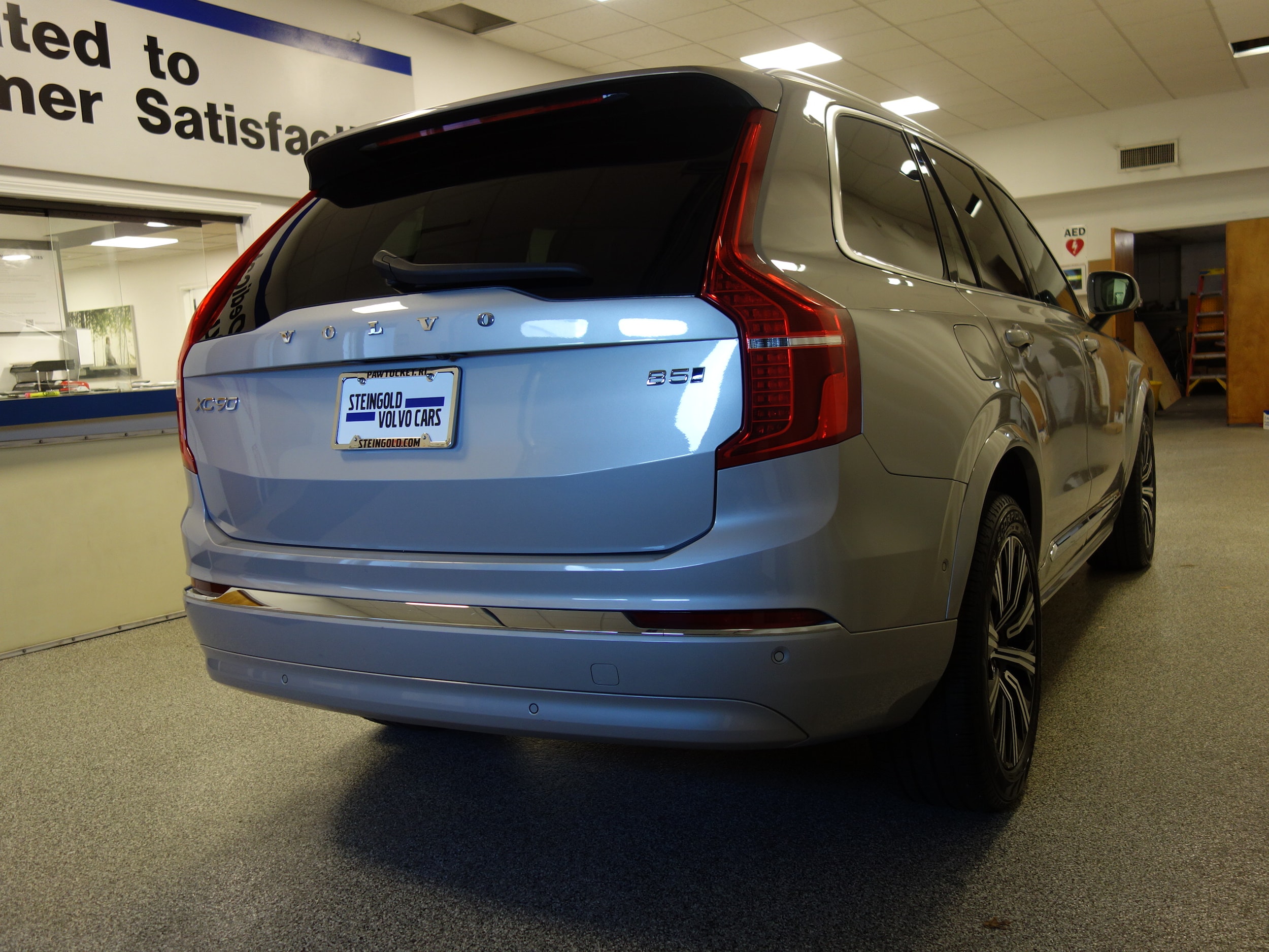 used 2024 Volvo XC90 car, priced at $46,500