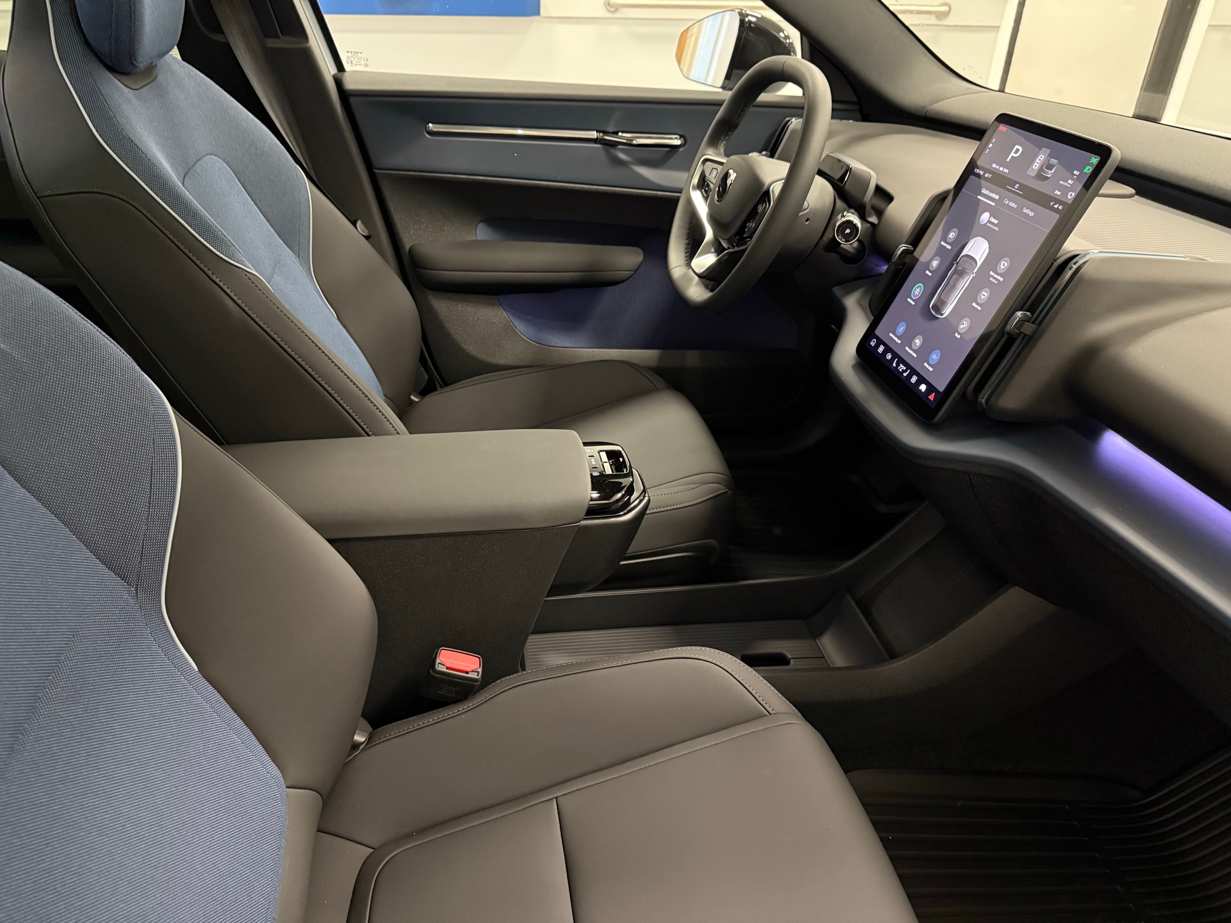 new 2025 Volvo EX30 car, priced at $47,625