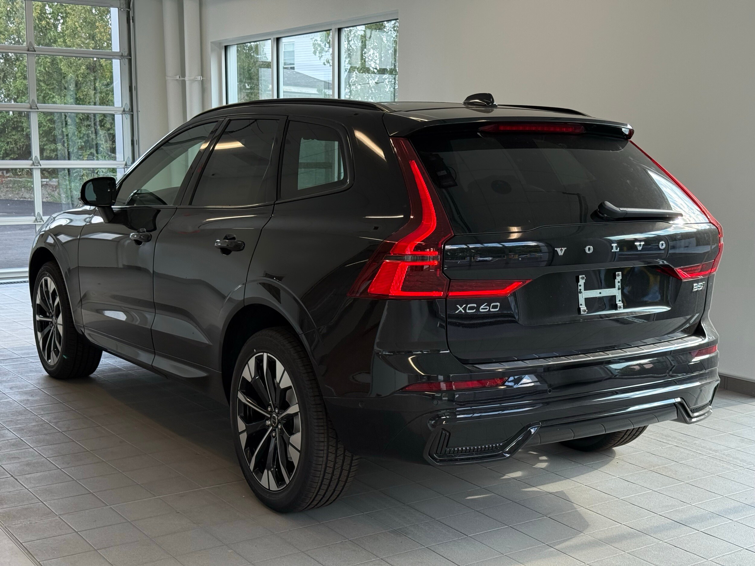 new 2026 Volvo XC60 car, priced at $57,985