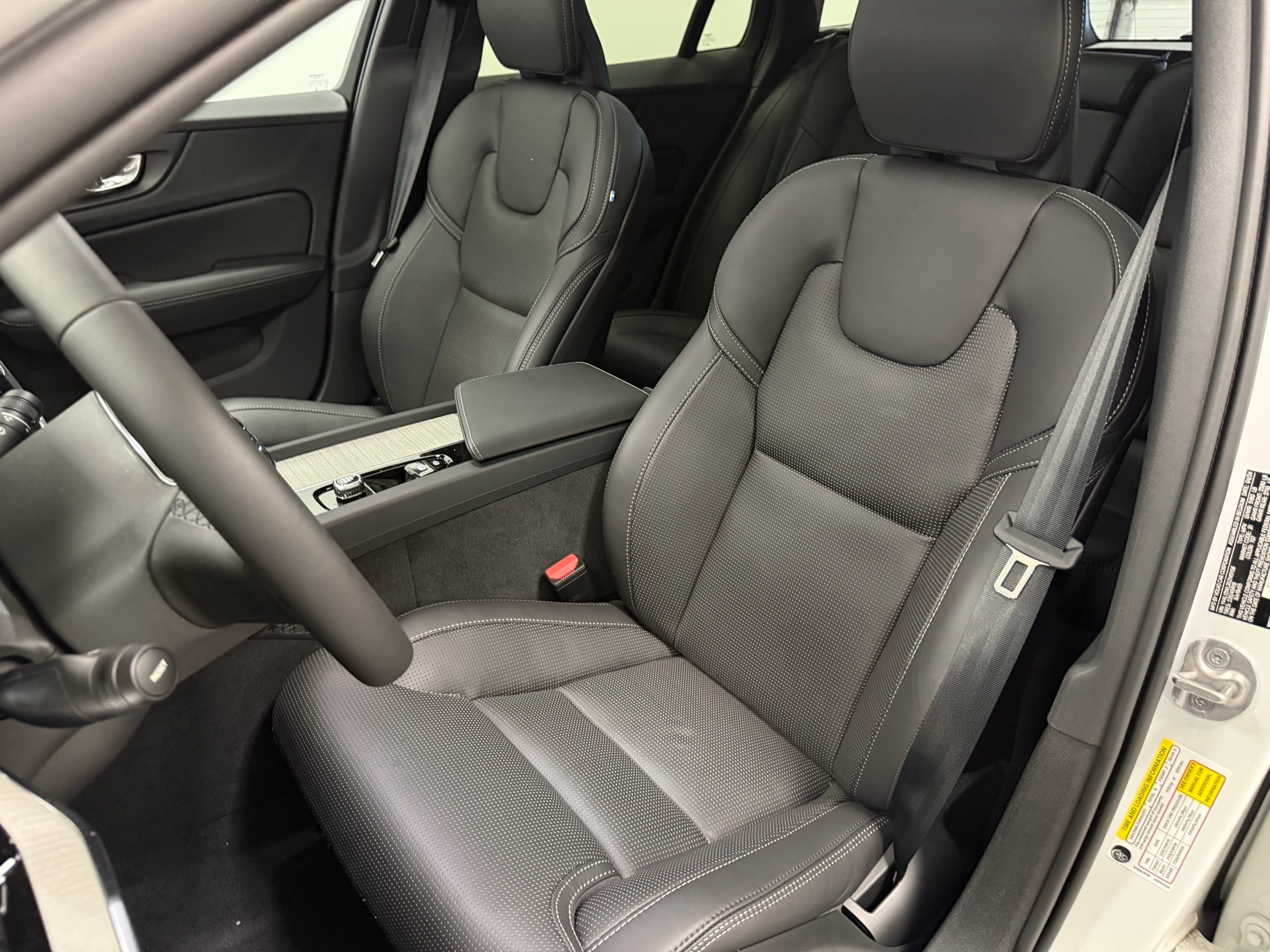 new 2025 Volvo V60 Cross Country car, priced at $58,135