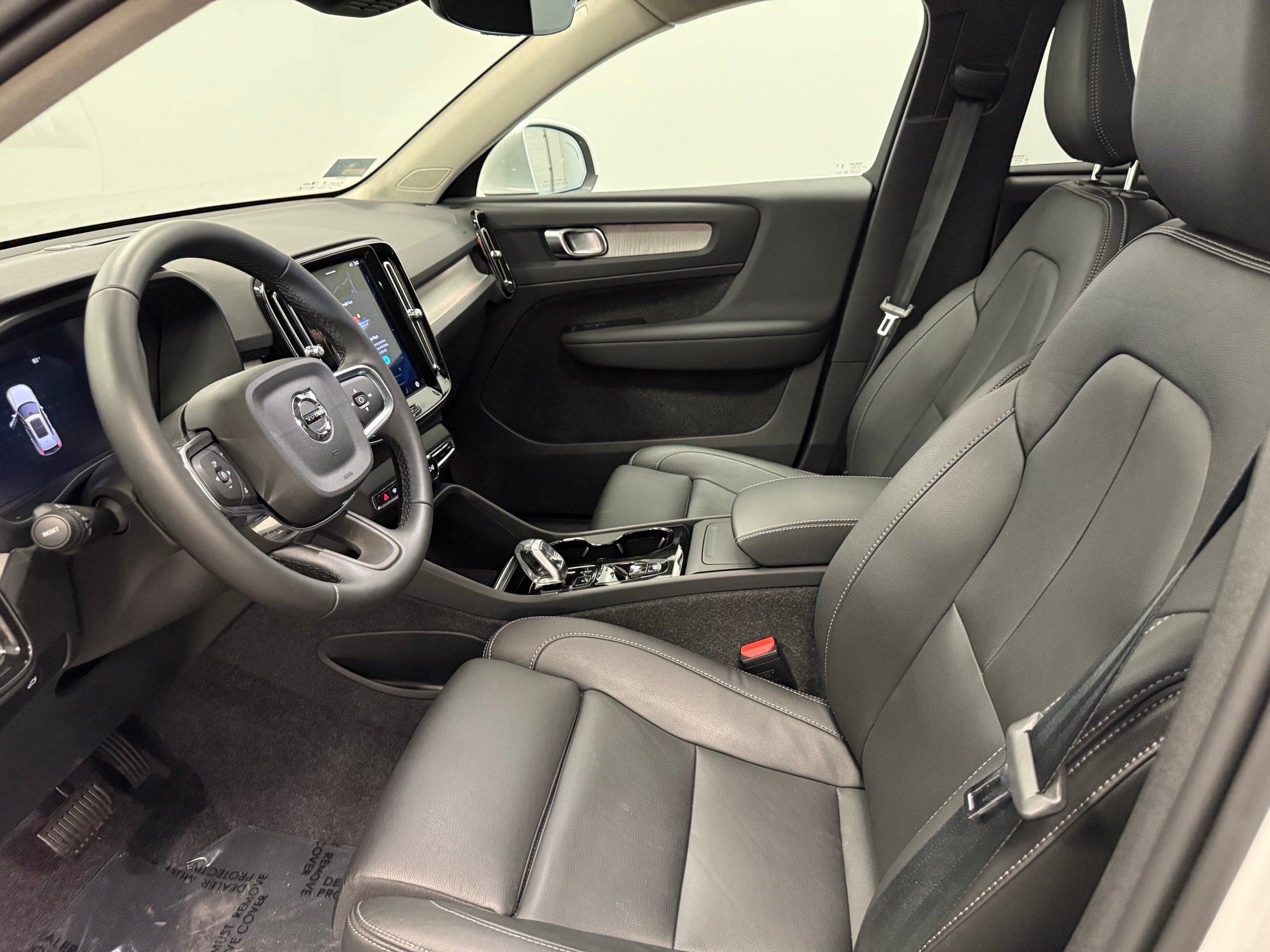 used 2025 Volvo XC40 car, priced at $42,500