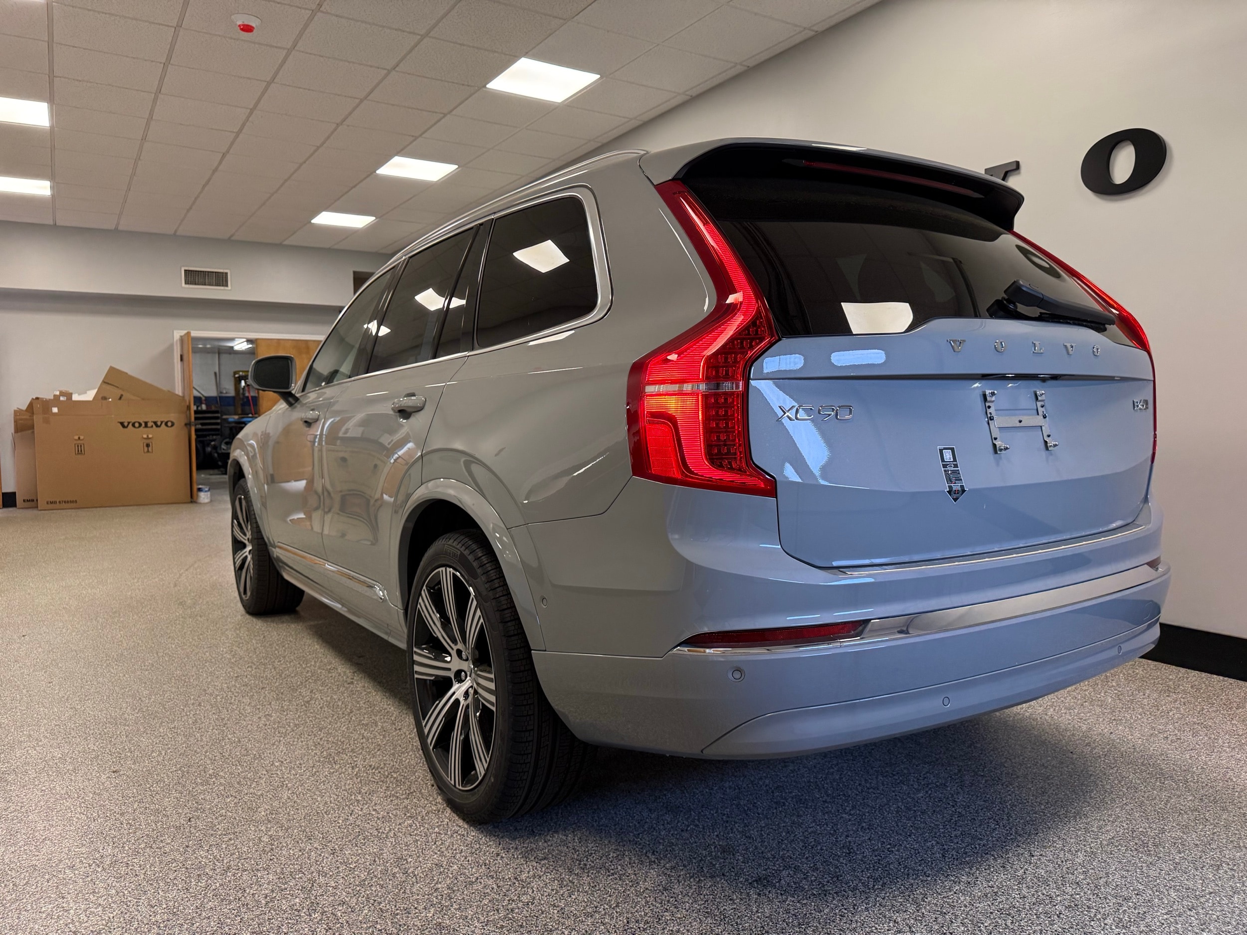 new 2025 Volvo XC90 car, priced at $68,955