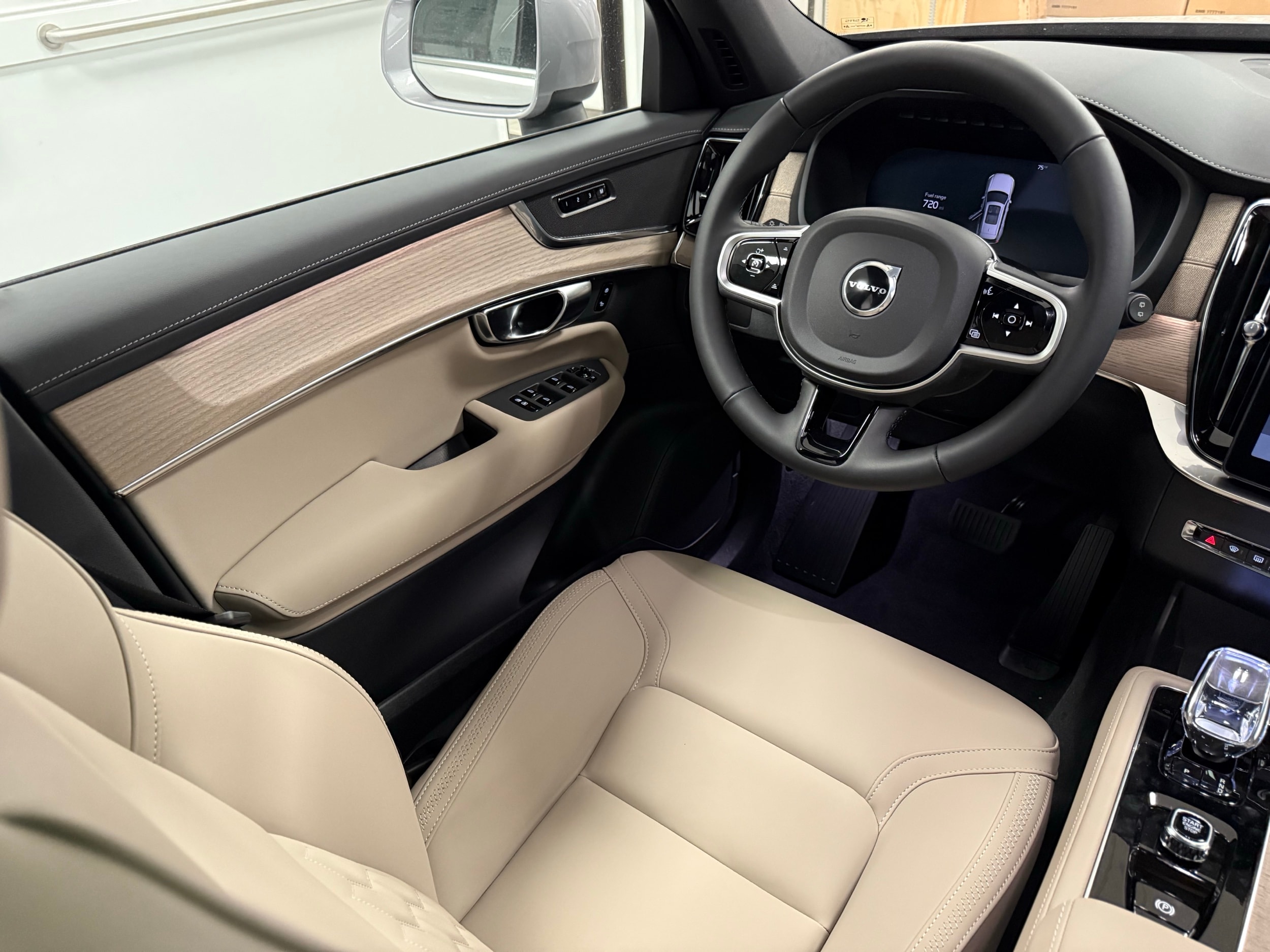 new 2026 Volvo XC90 car, priced at $67,650