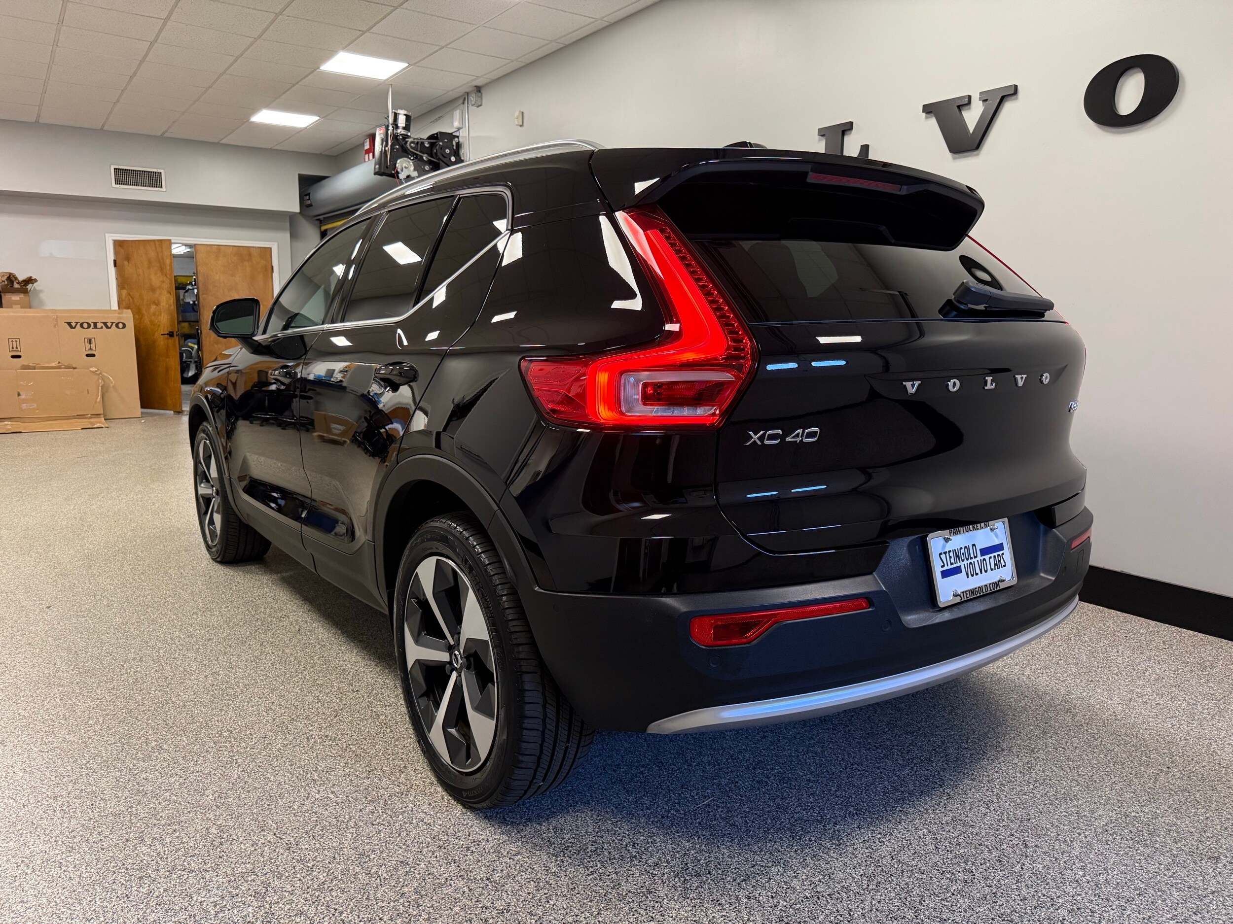 used 2025 Volvo XC40 car, priced at $40,100