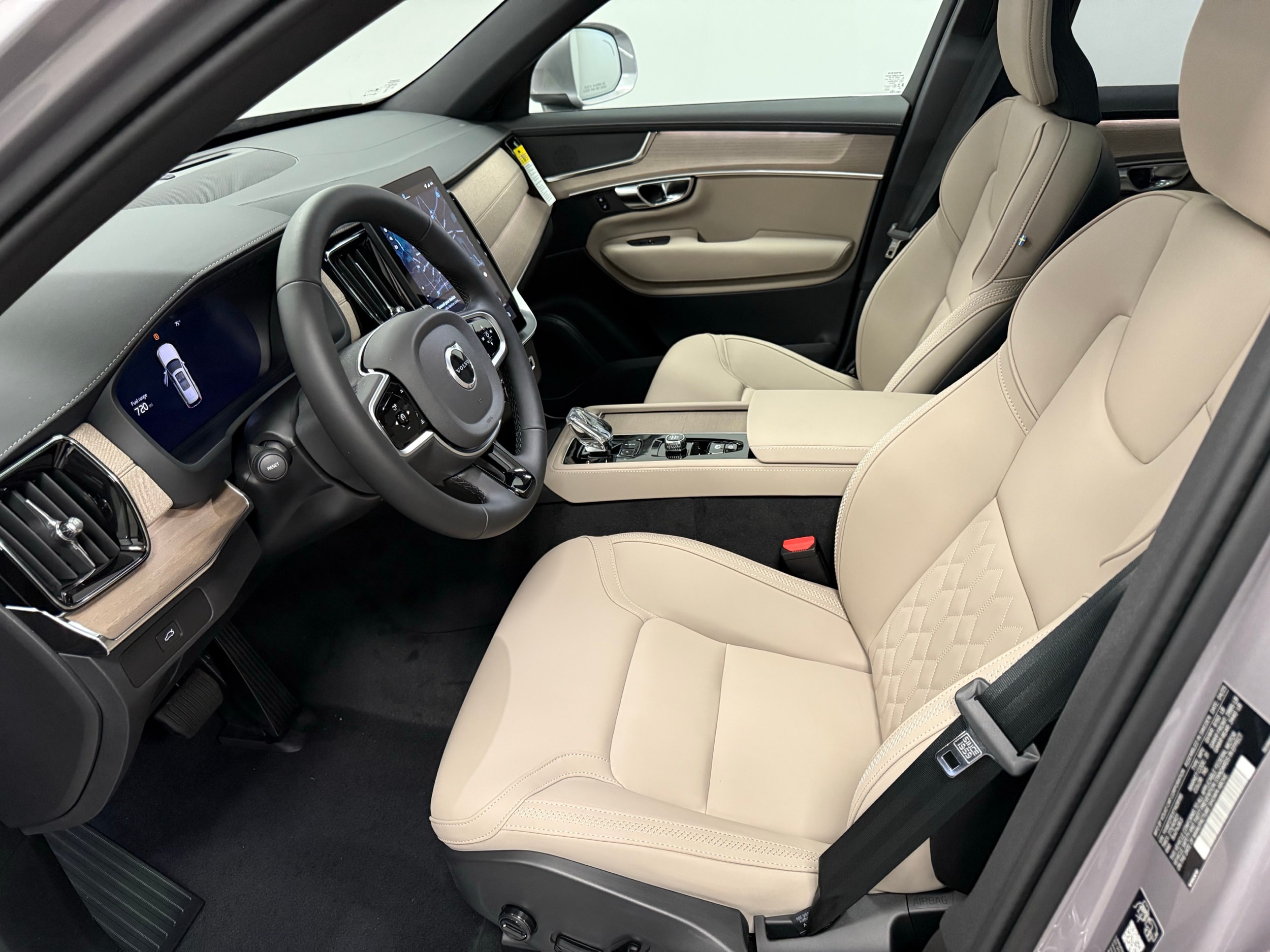 new 2026 Volvo XC90 car, priced at $67,650