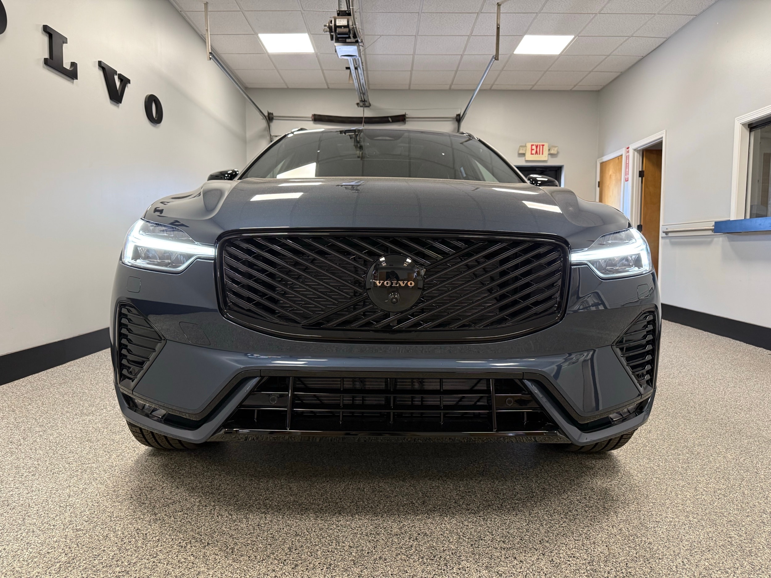 new 2026 Volvo XC60 car, priced at $64,500