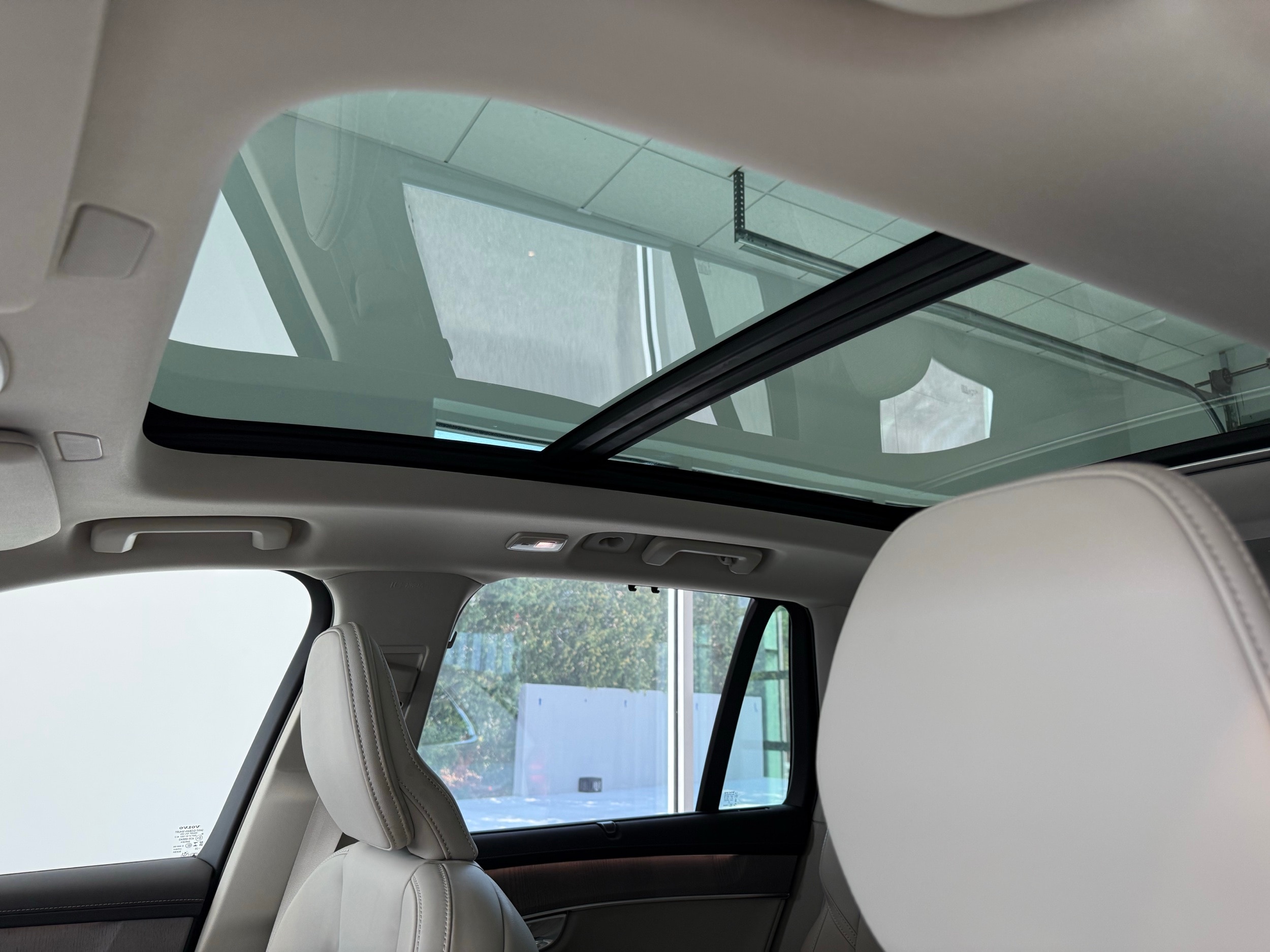 new 2026 Volvo XC90 car, priced at $75,155