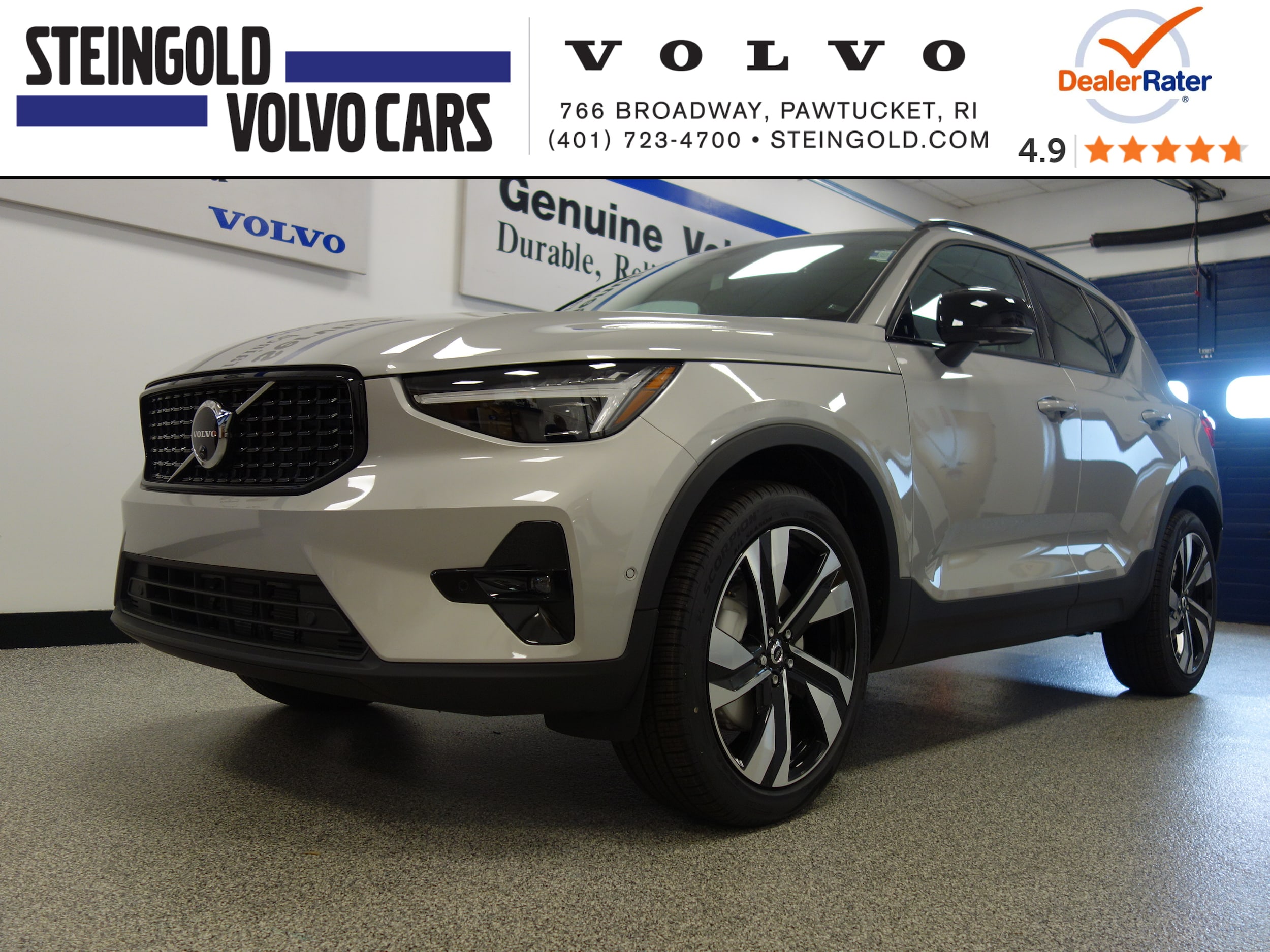 new 2025 Volvo XC40 car, priced at $51,040