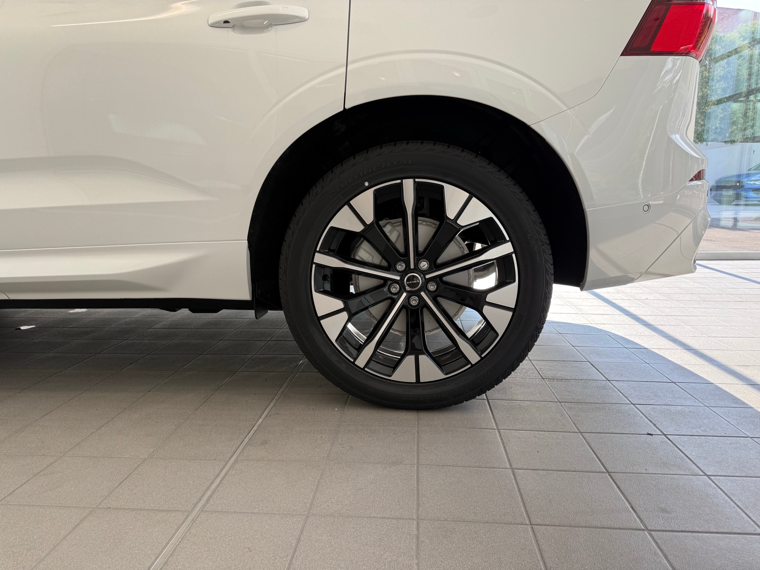 new 2026 Volvo XC60 car, priced at $57,985
